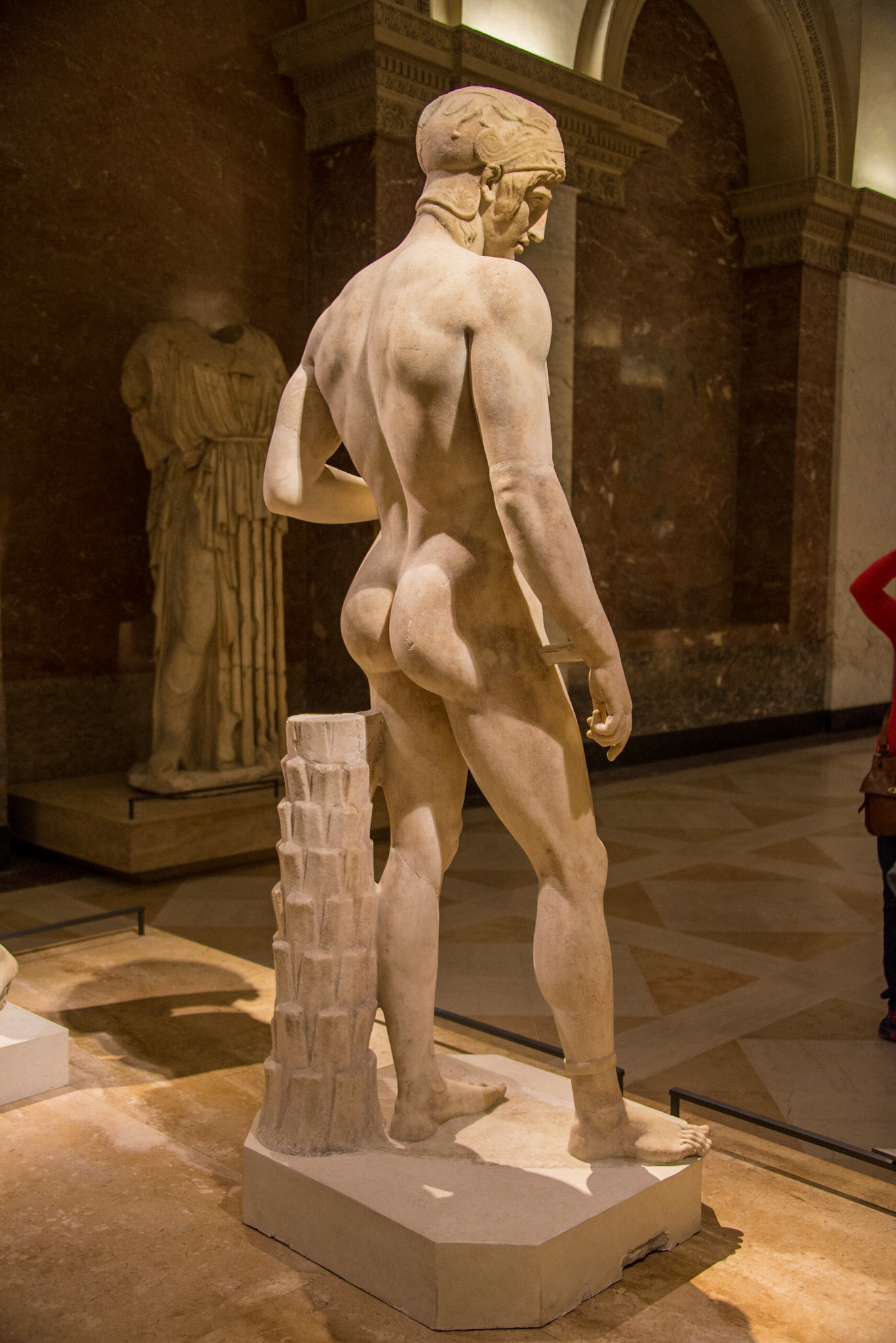 Bubble Butt Sculpture at the Louvre