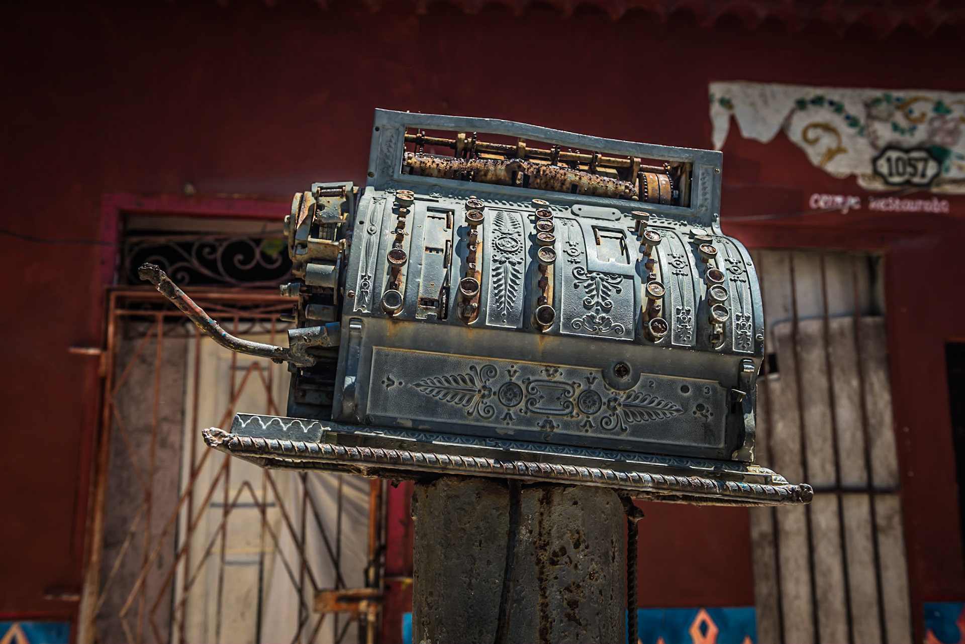 Salvador Gonzales Escalona - CUBAN Street Art