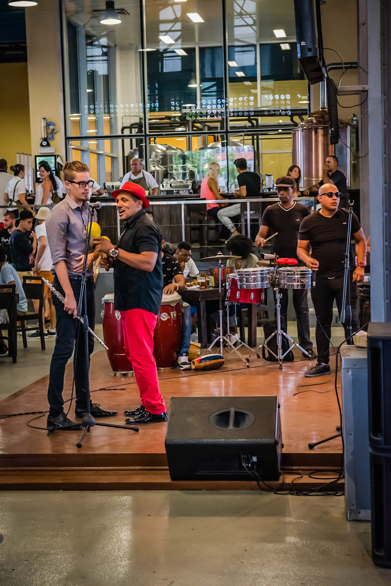 Cerveceria Antiguo Almacen de la Madera y El Tabaco.  Classic JS!