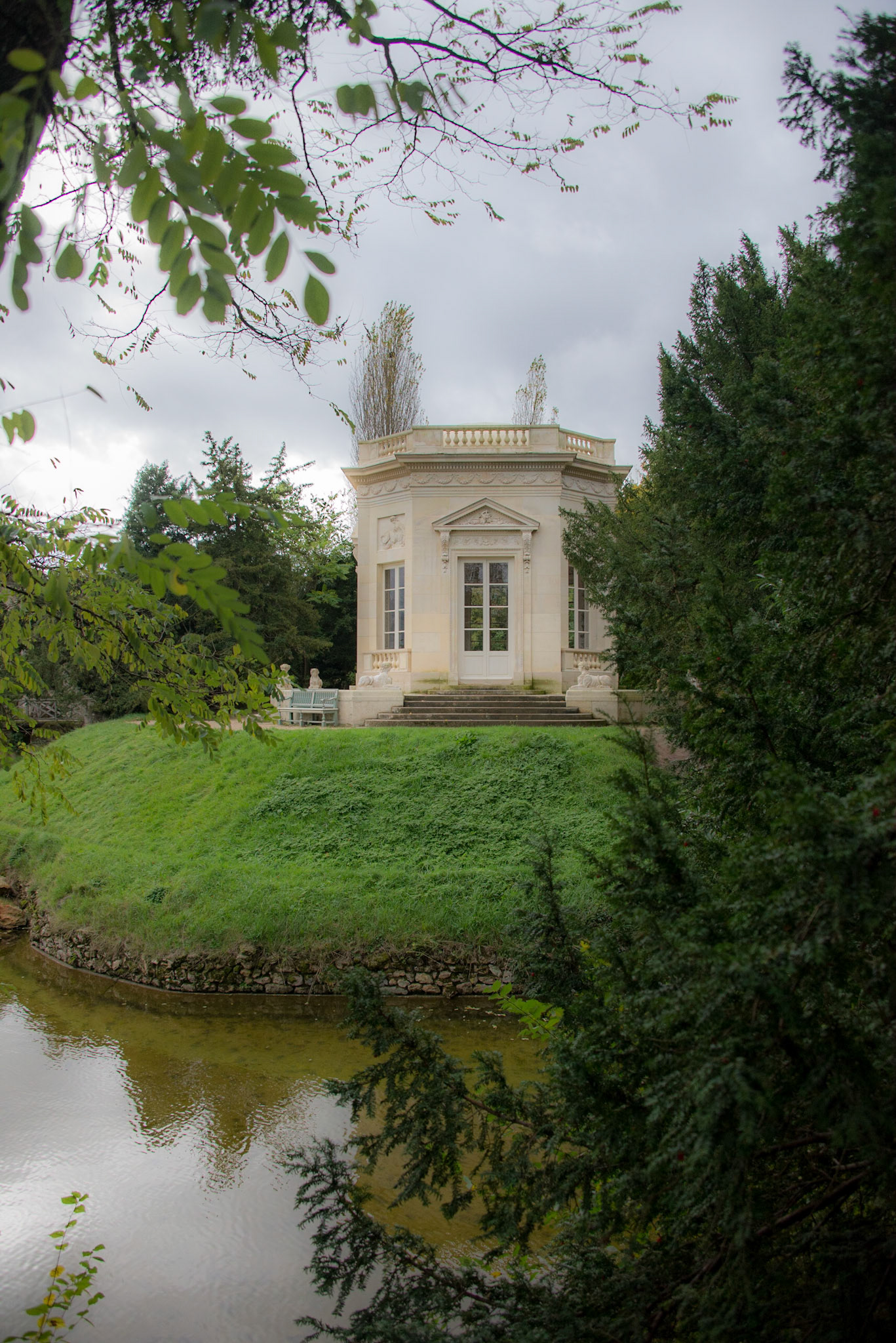 Queens Hamlet - Palace of Versailles
