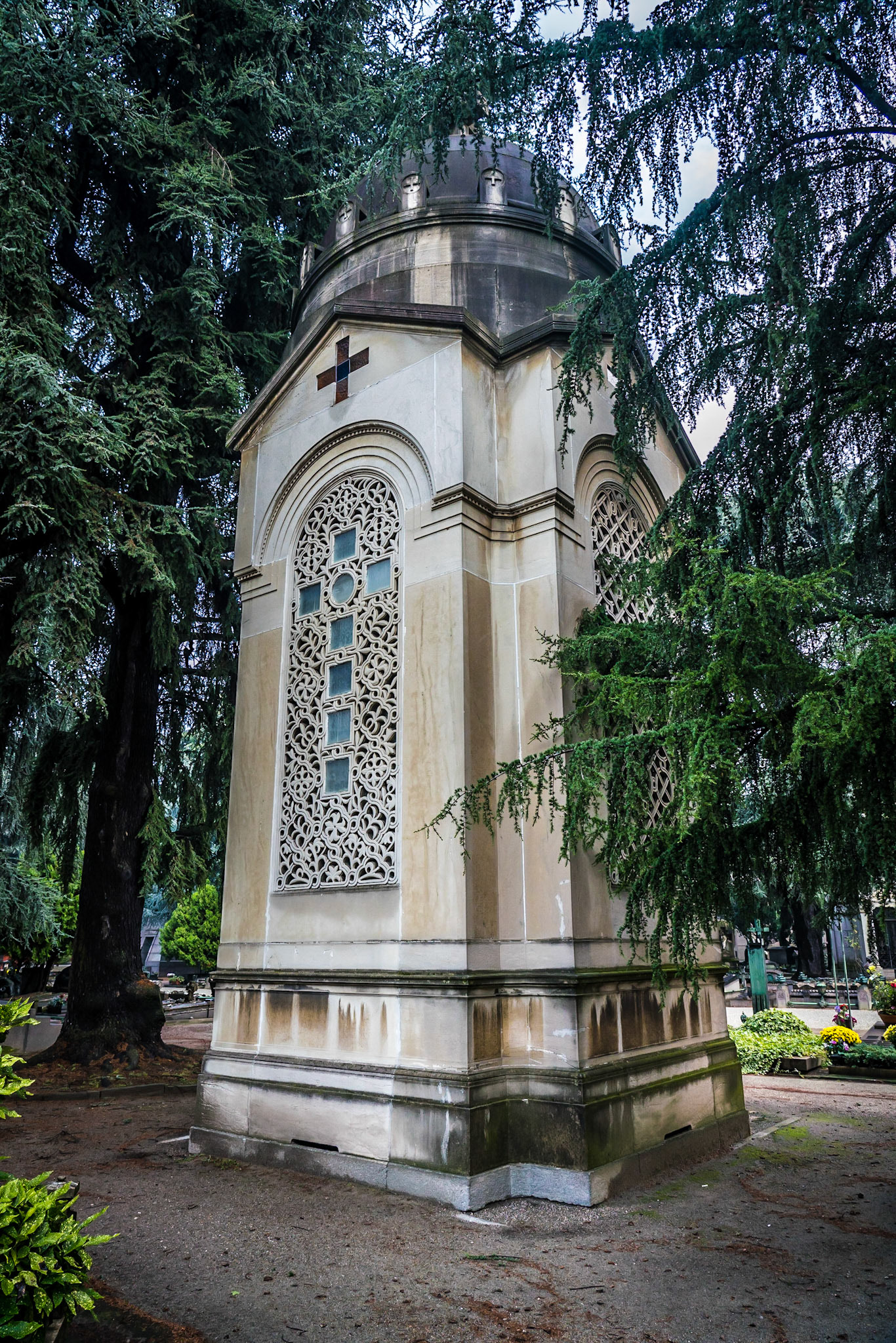 noted for the abundance of artistic tombs and monuments