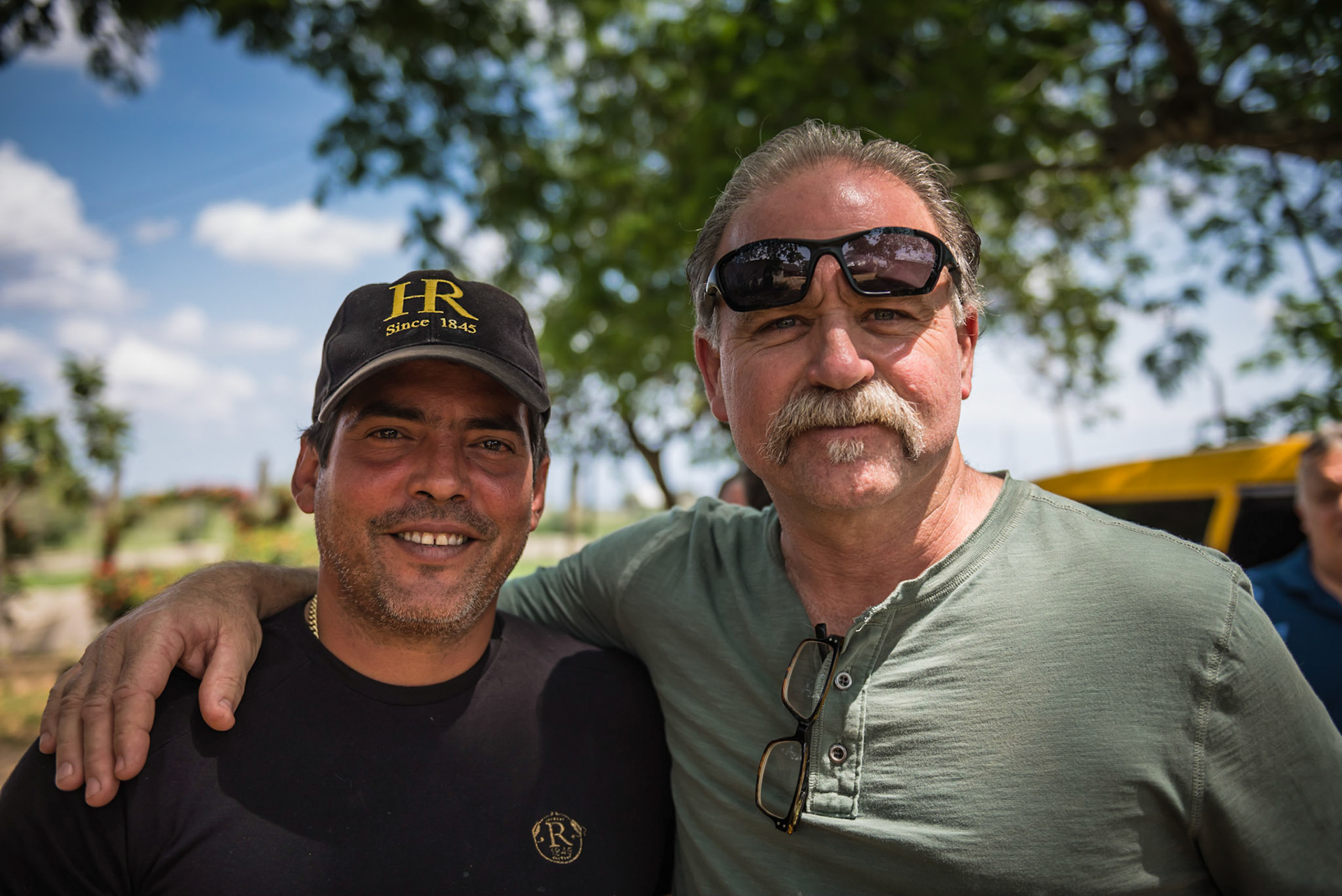 Hirochi Robaina and MD