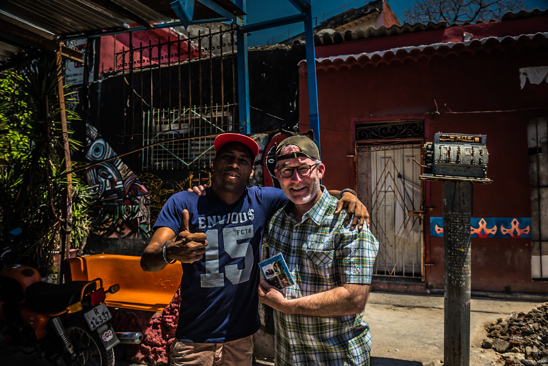 Salvador Gonzales Escalona - CUBAN Street Art