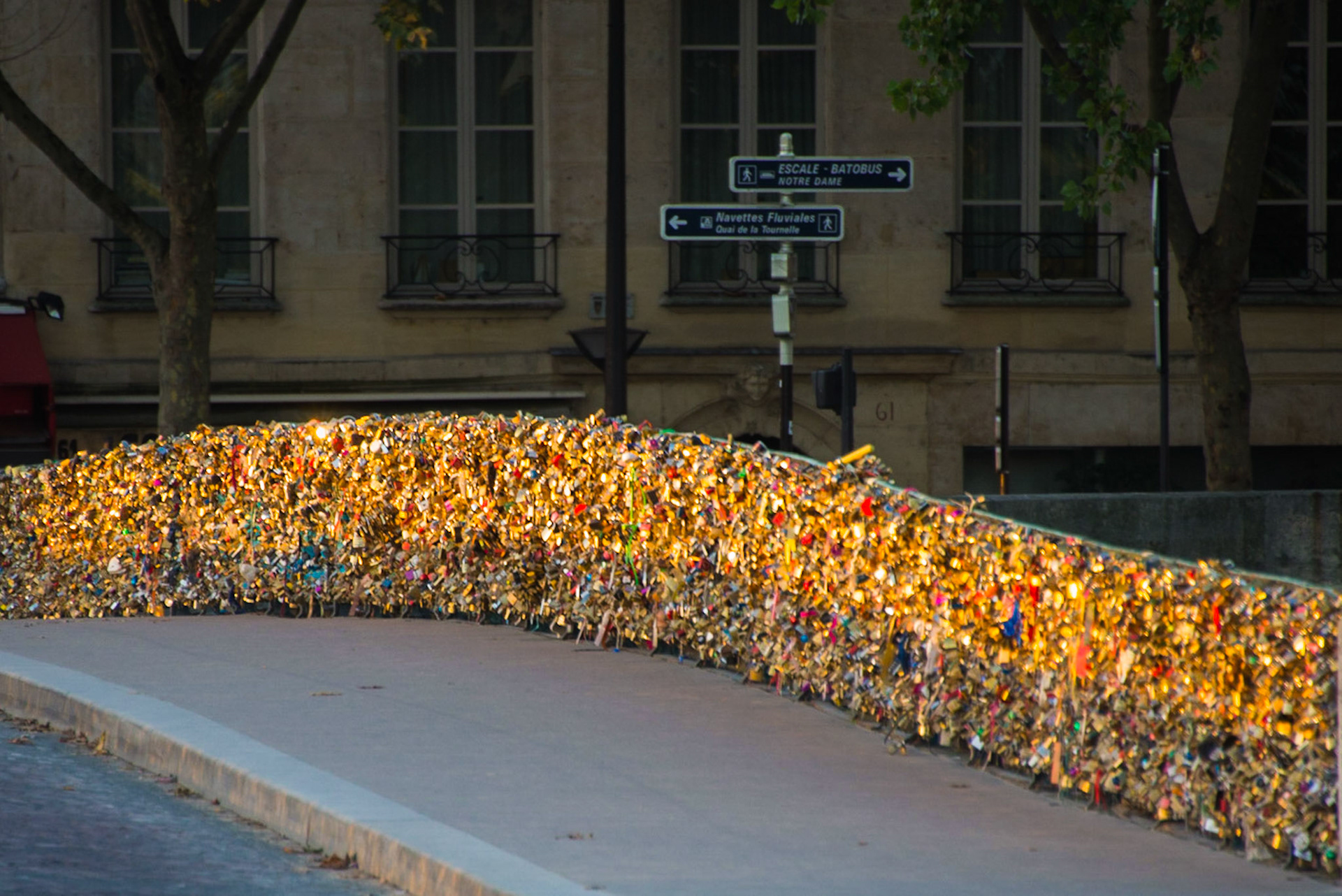 Locks of Love, Paris, Pont de l'Archevêché