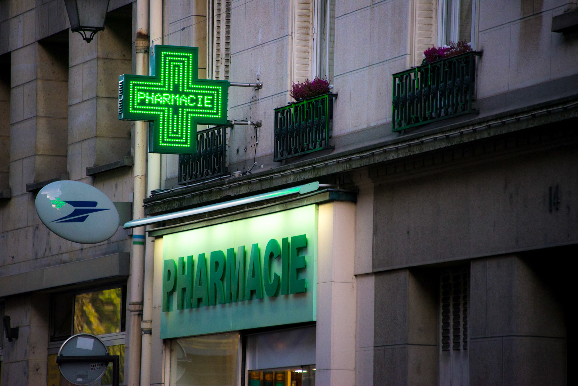 Paris Pharmacie