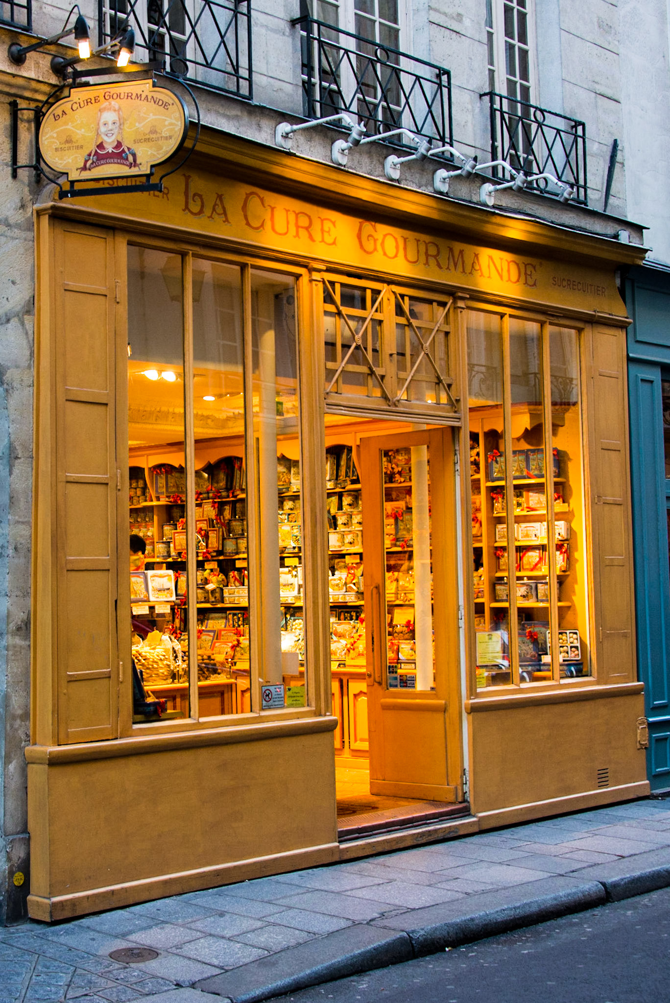 Chocolatier, Paris France