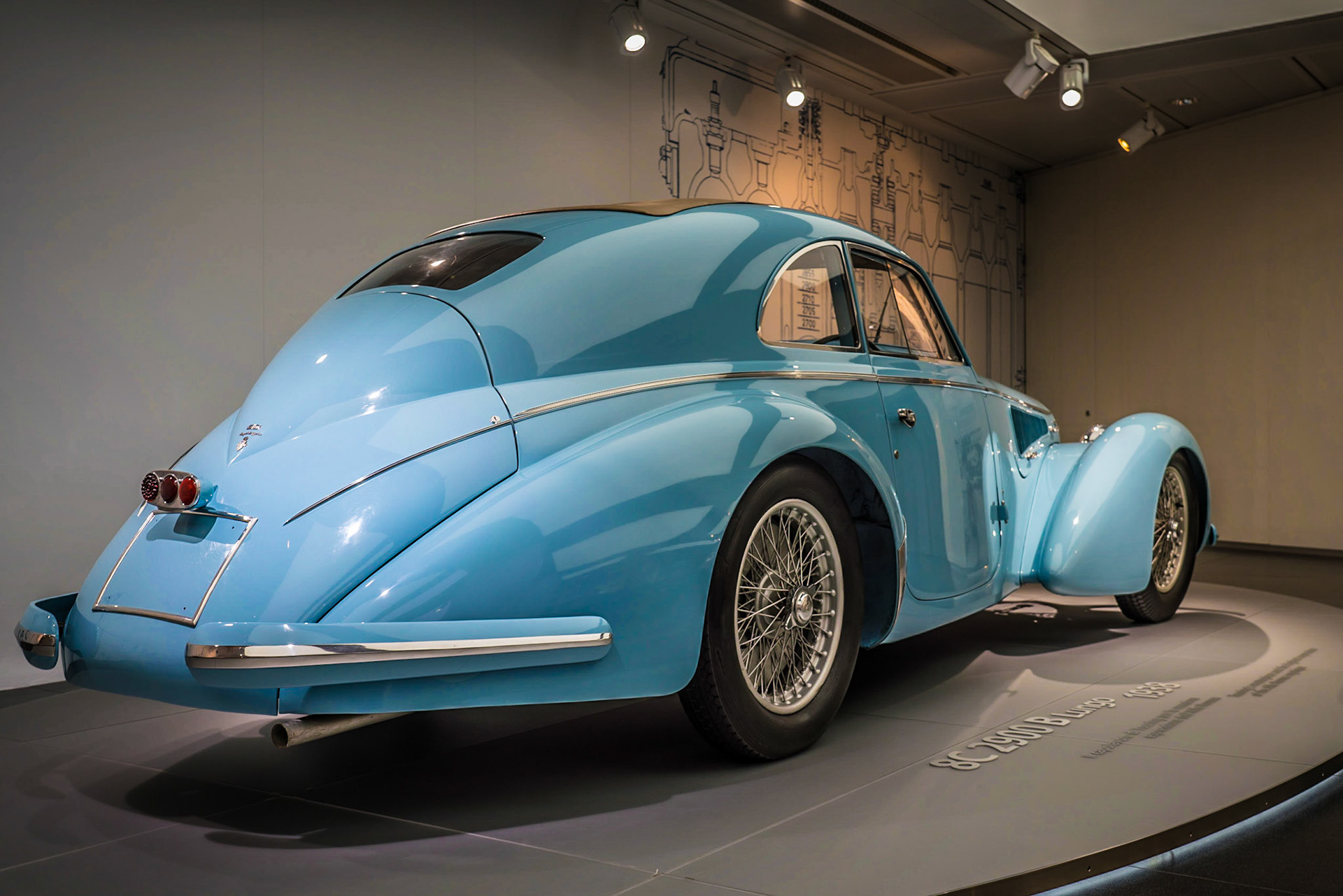 Museo Alfa Romeo - La macchina del tempoa permanent collection of Alfa Romeo cars and engines