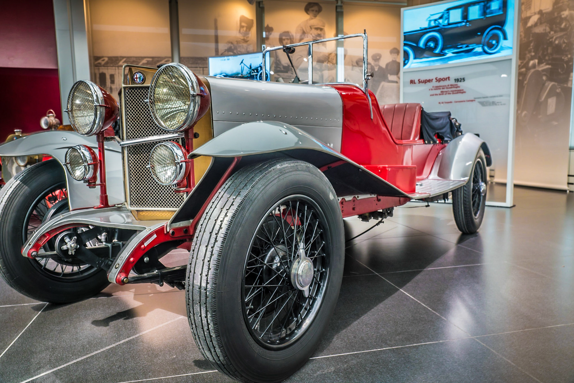 Museo Alfa Romeo - La macchina del tempoa permanent collection of Alfa Romeo cars and engines