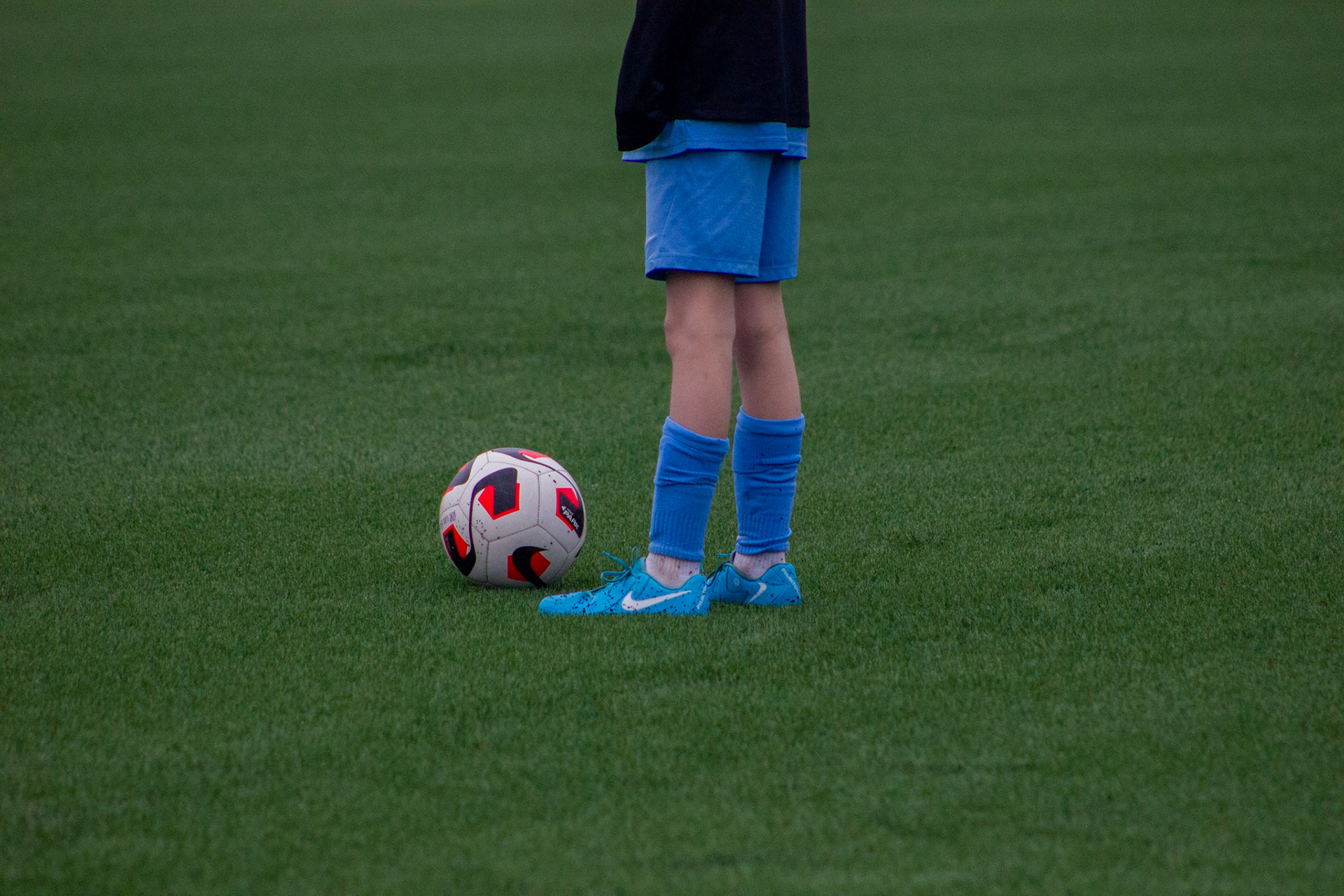 Hillingdon Borough Football Club - Promo Photoshoot for new Astro turf pitch