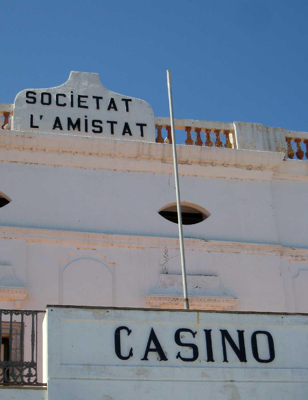 Maja Denzer Typofotos - Spanien, Casino