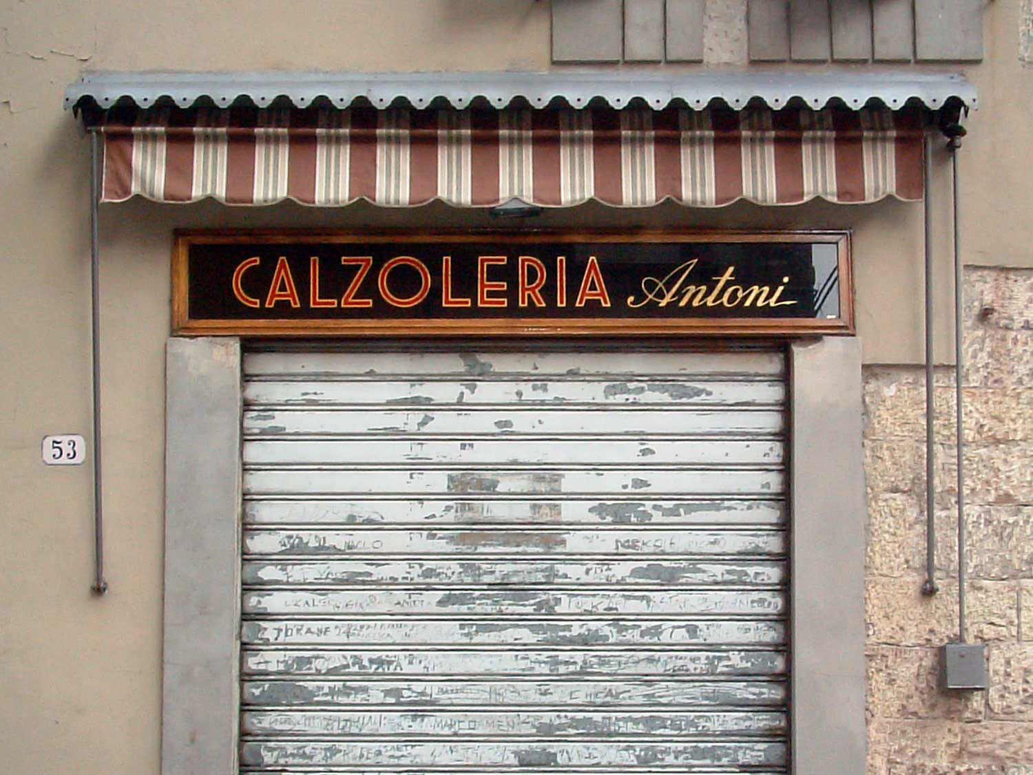Maja Denzer Typofotos - Lissabon, Calzoleria