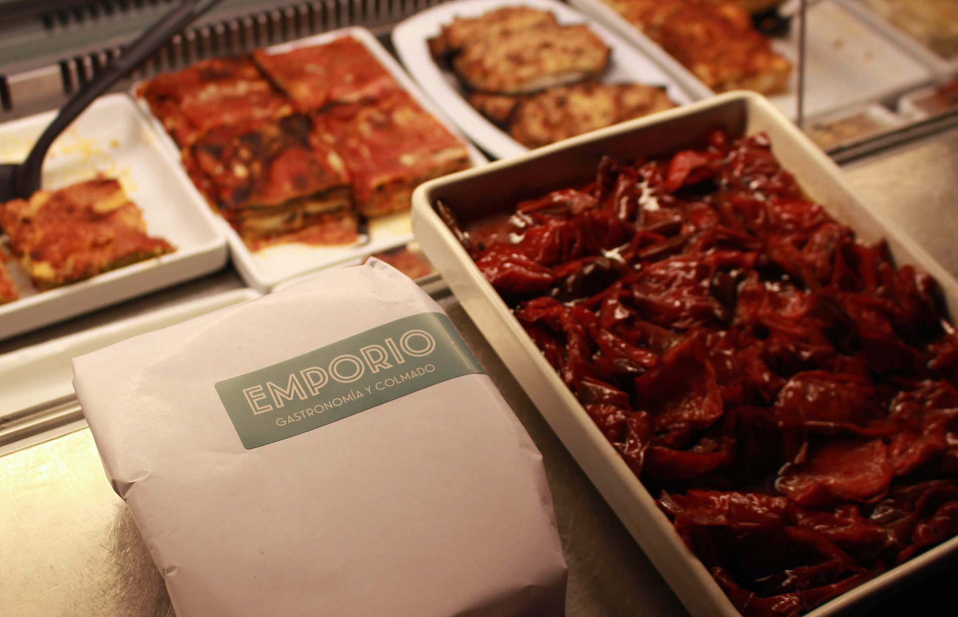 Emporio: Essen zum Mitnehmen verpackt.