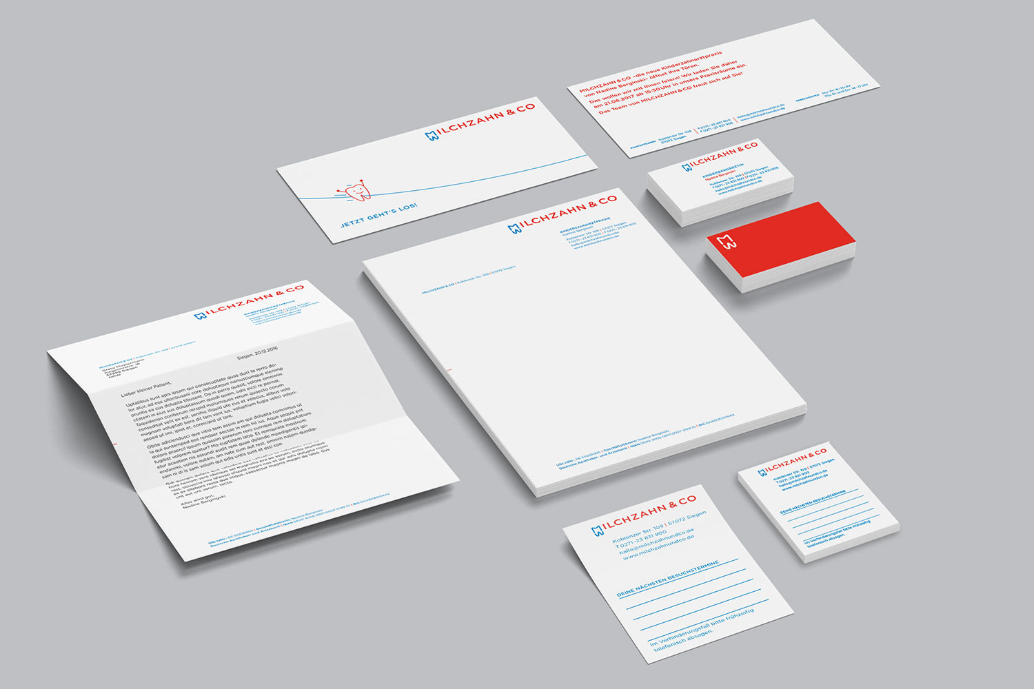 Milchzahn & Co: Einige der gestalteten Printprodukte.