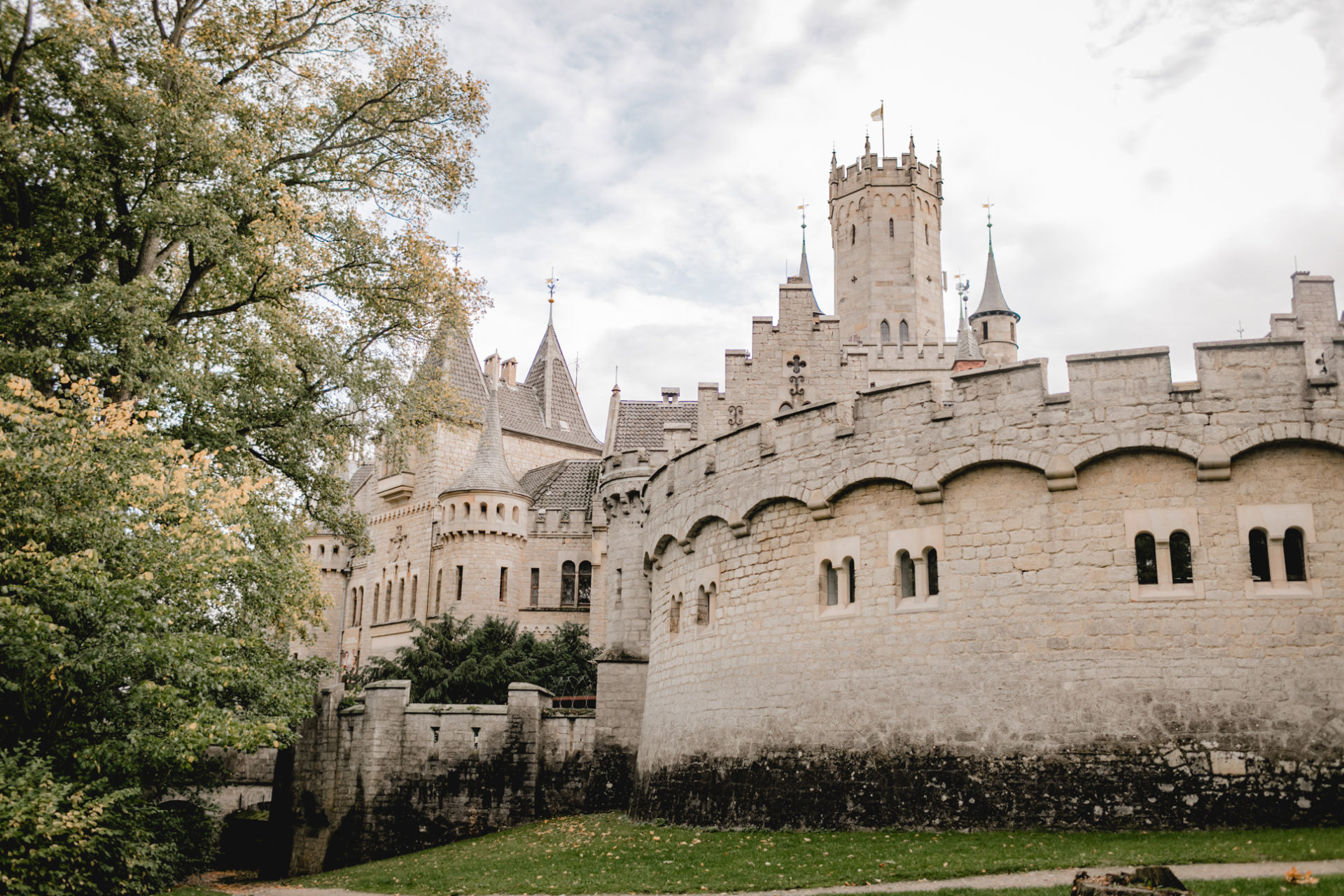 Picturecredits: www.dianafrohmueller.com www.schloss-marienburg.de