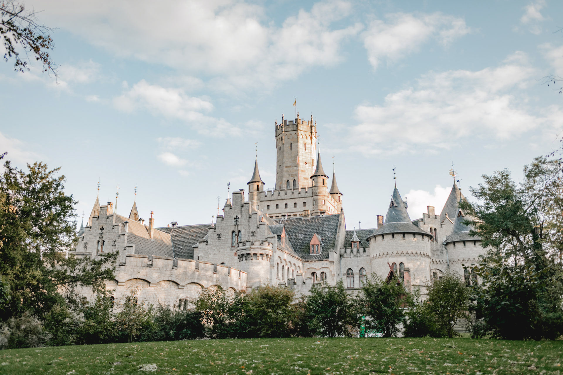 Picturecredits: www.dianafrohmueller.com www.schloss-marienburg.de