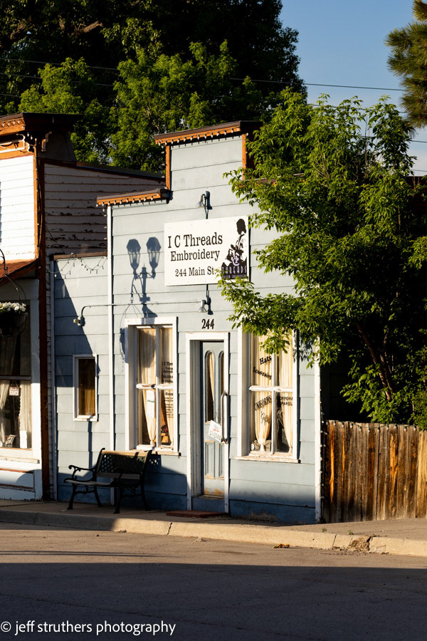 I C Threads and Embriodery - Main Street