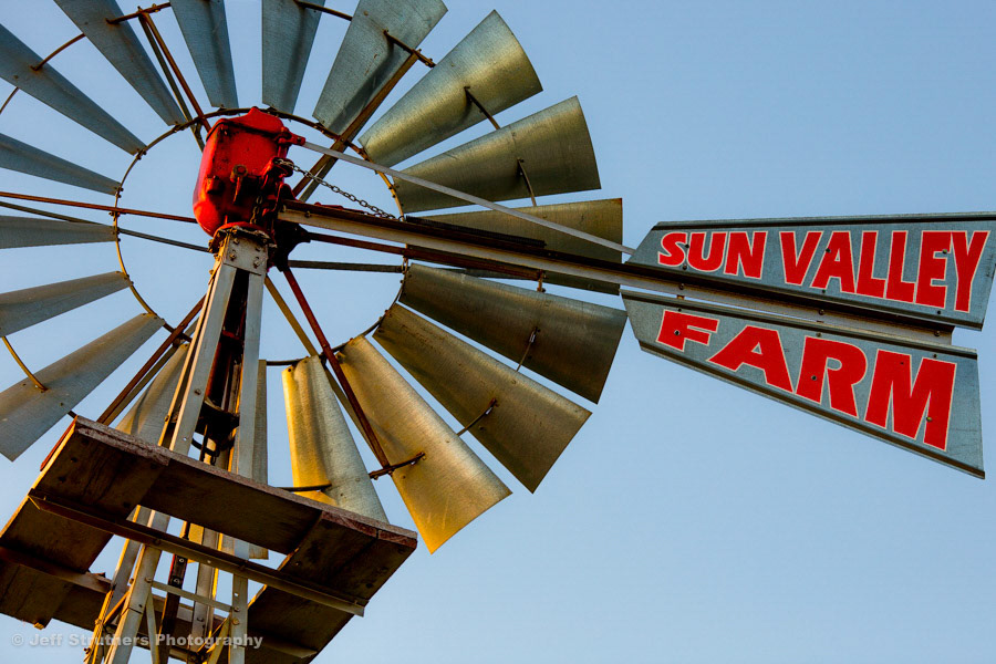 Sun Valley Farm Windmill - Huntley, IL