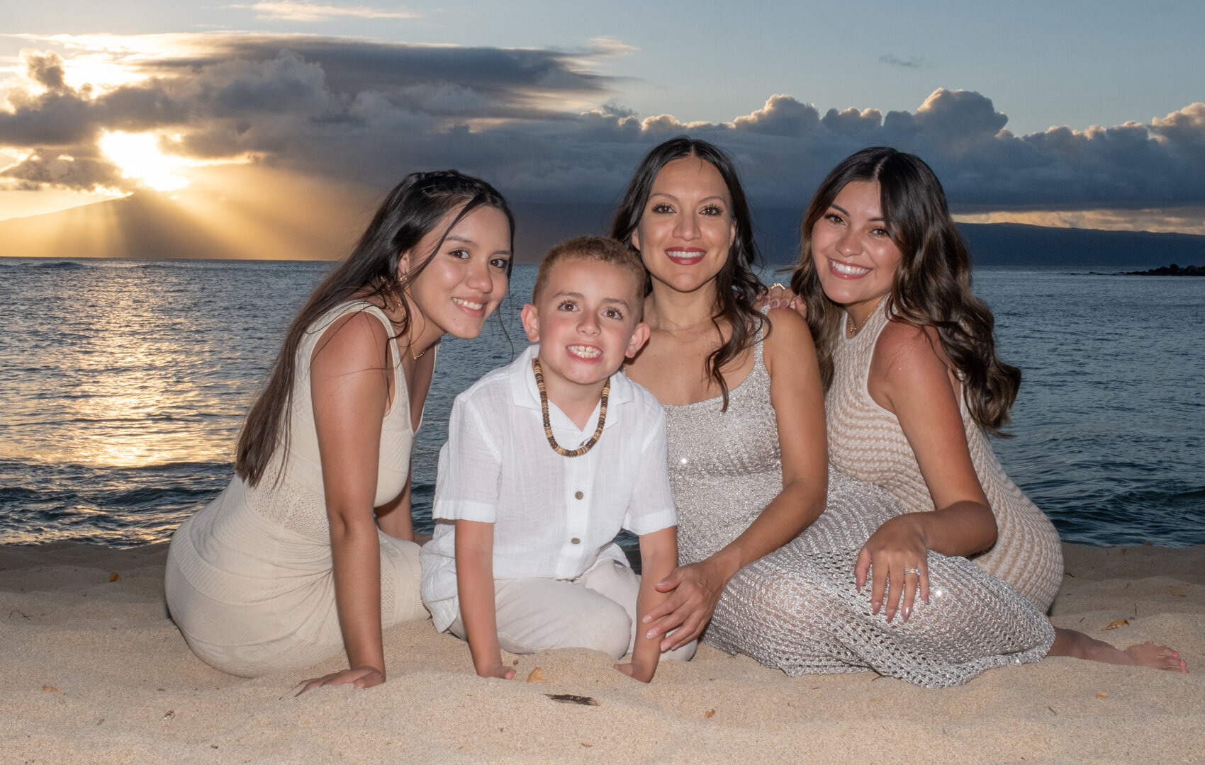 Top-Rated Wailea Family Photographers — Maui Beach Portraits