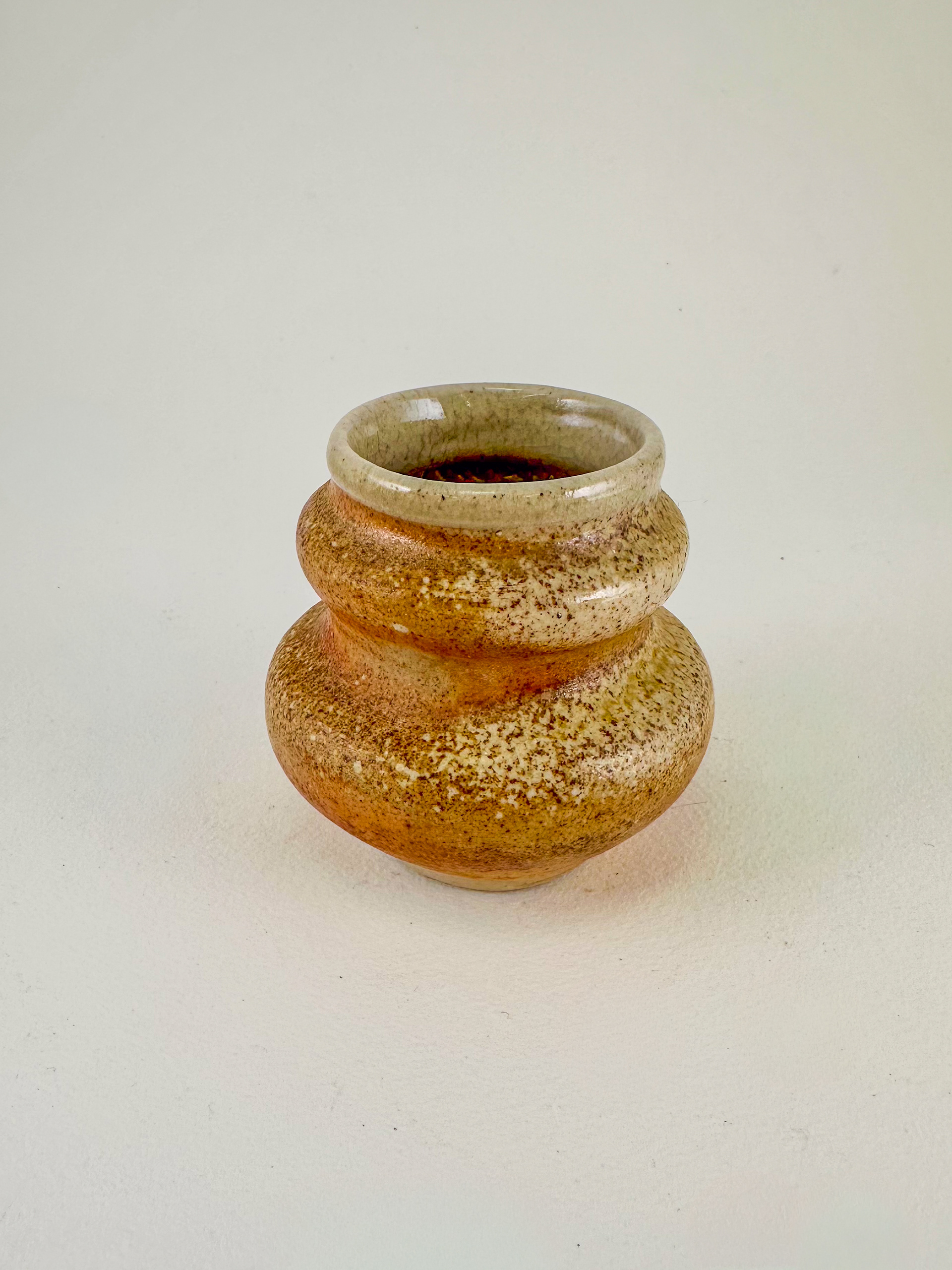 pot | ceramic, glaze | 2024