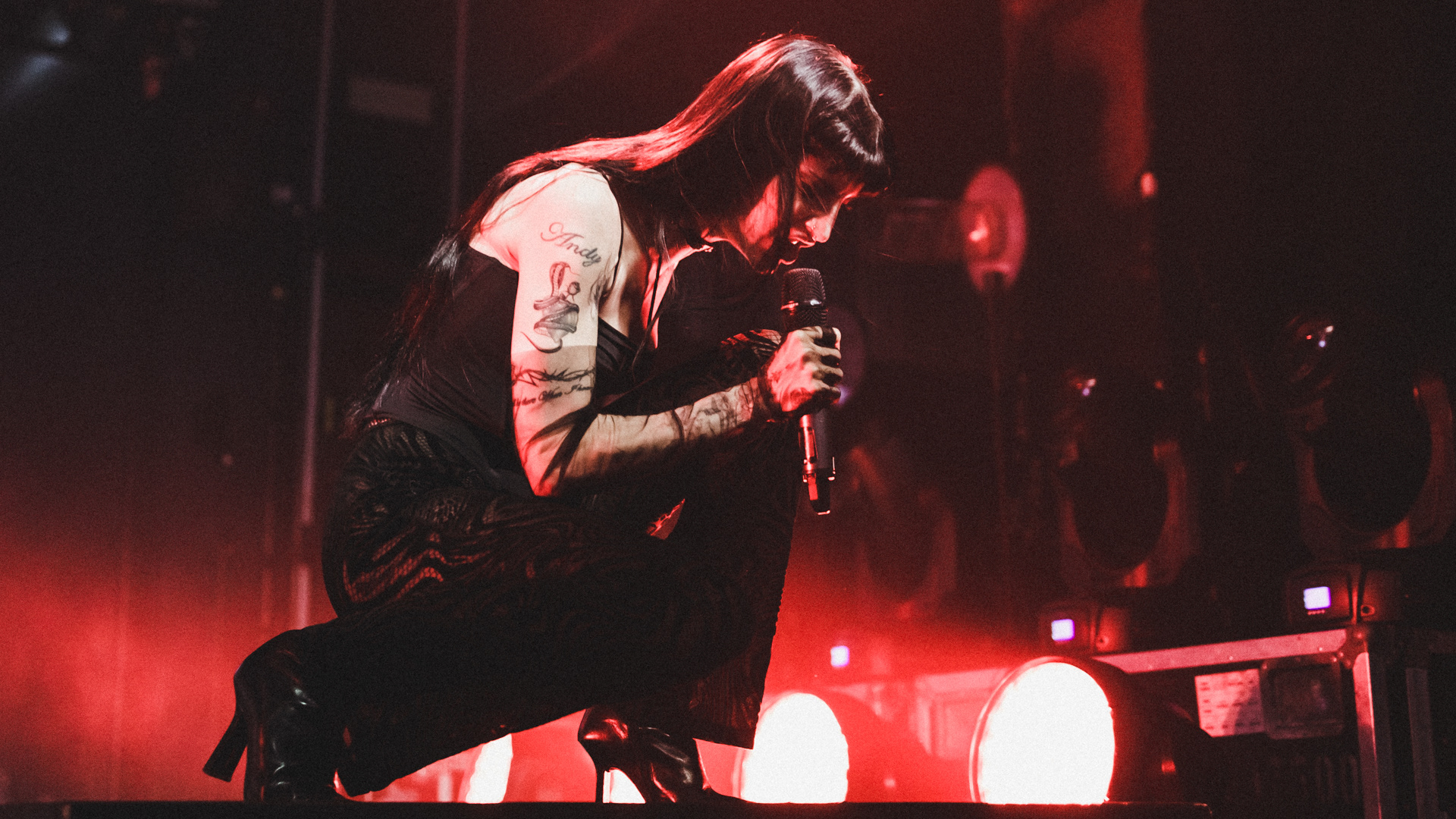 Lilith Czar@Buffalo Riverworks - Photo by Emma@deathscythemedia