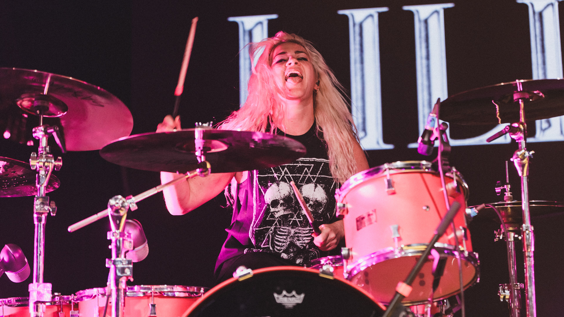 Lilith Czar@Buffalo Riverworks - Photo by Emma@deathscythemedia