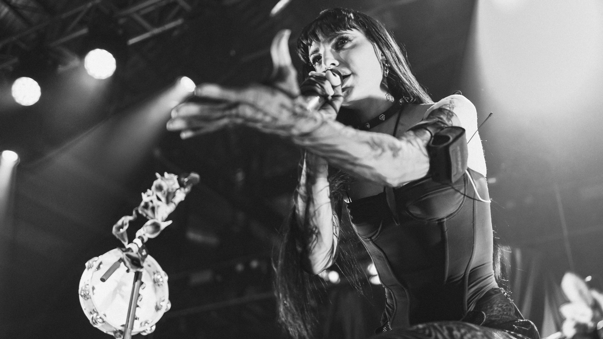 Lilith Czar@Buffalo Riverworks - Photo by Emma@deathscythemedia