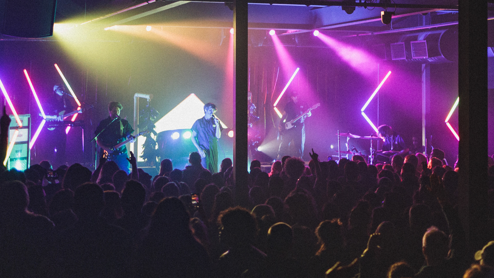 joywave @ anthology | photo by emma@deathscythemedia