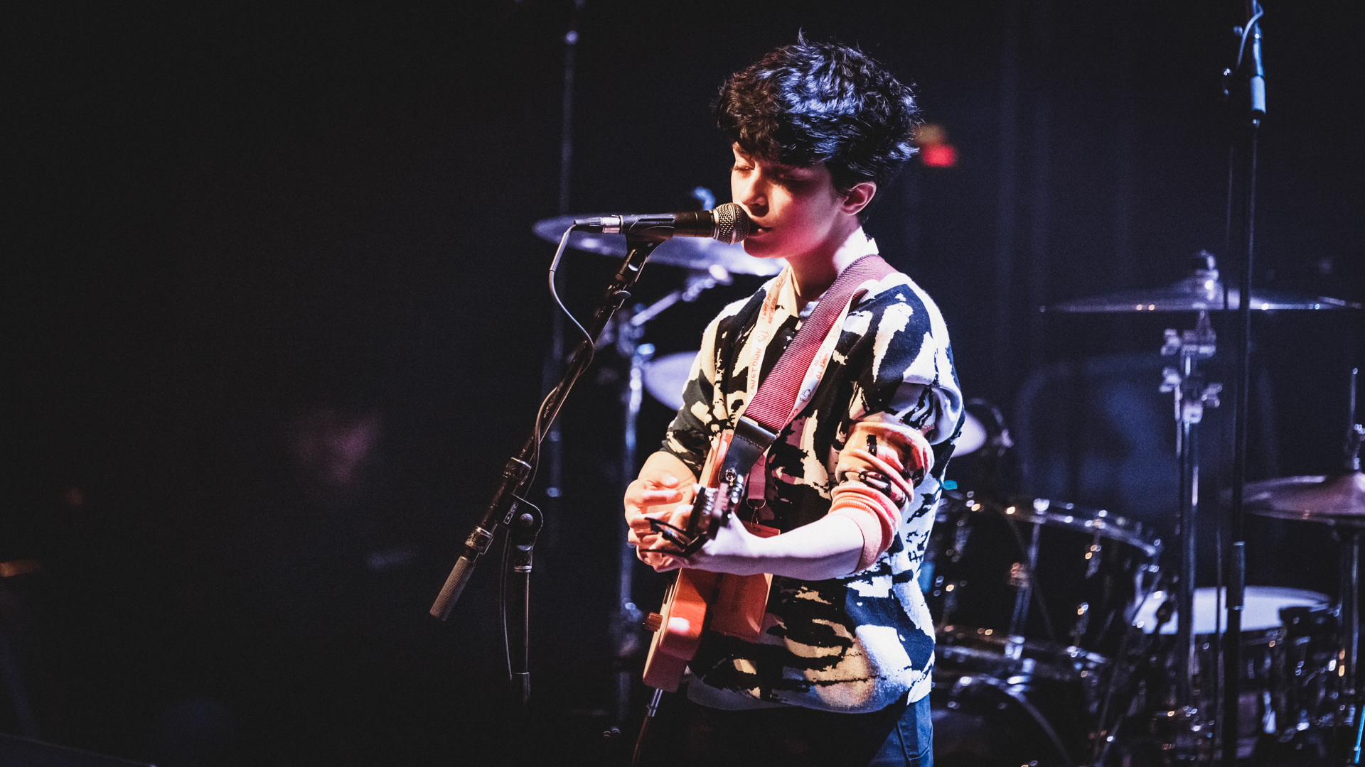 addison grace at town ballroom - photo by emma@deathscythemedia