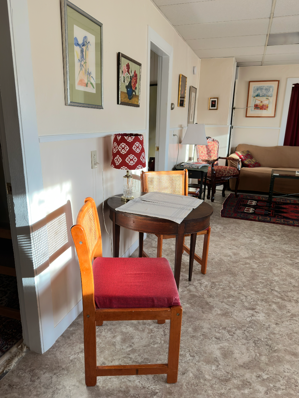 sitting area