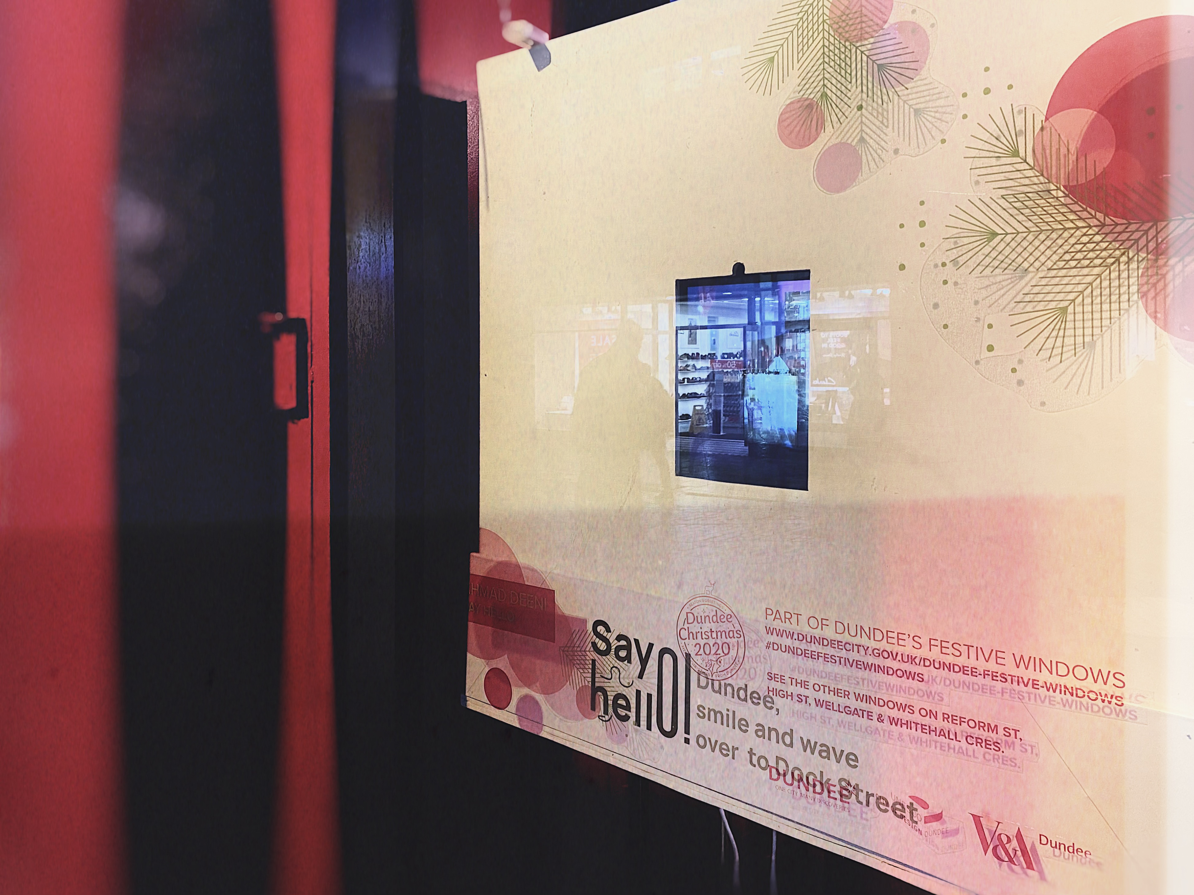 Say Hello - Dundee Festive Windows 2020