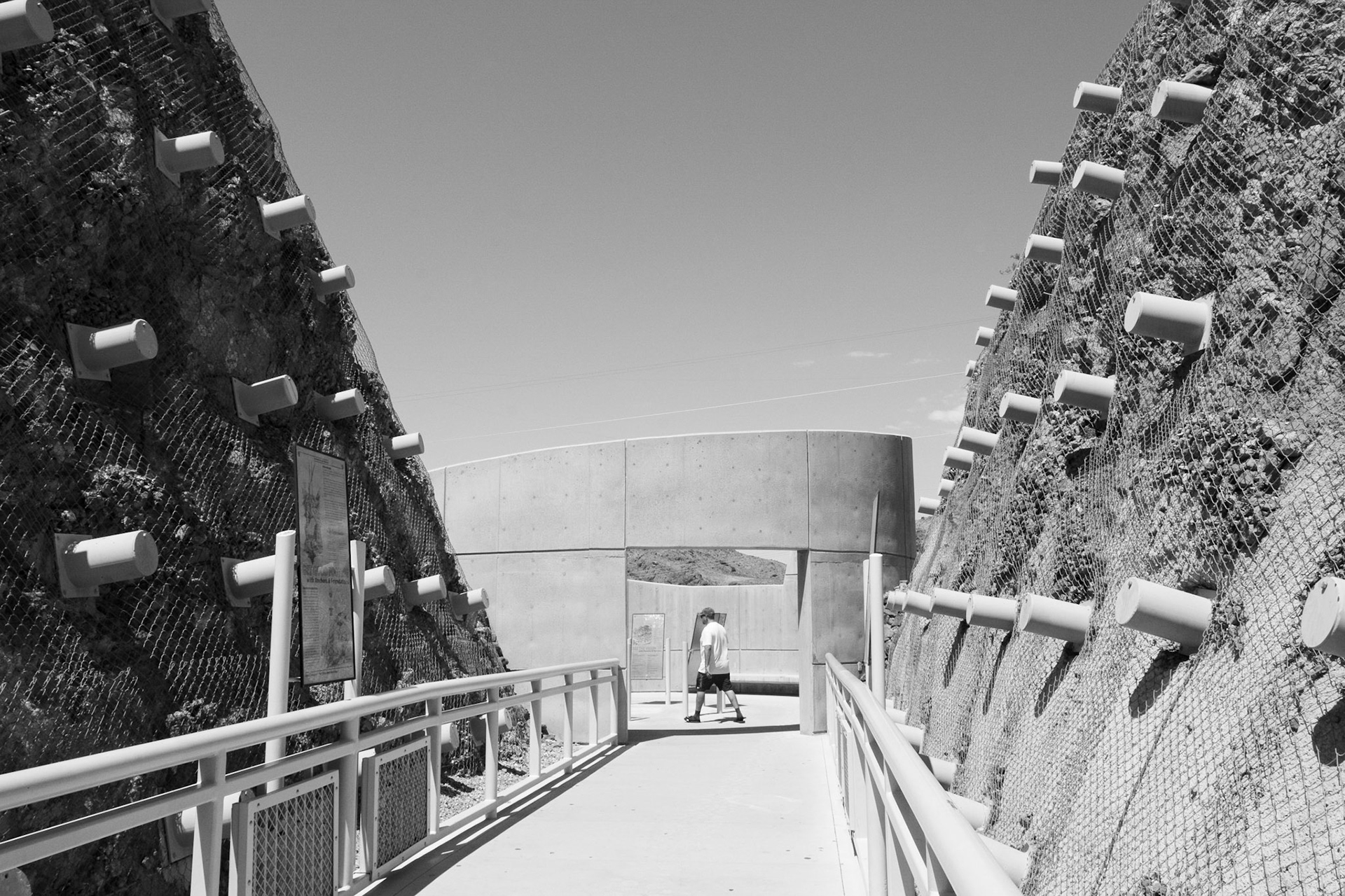 © BAQHER STUDIOS 2022 - Mike O'Callaghan–Pat Tillman Memorial Bridge, NV