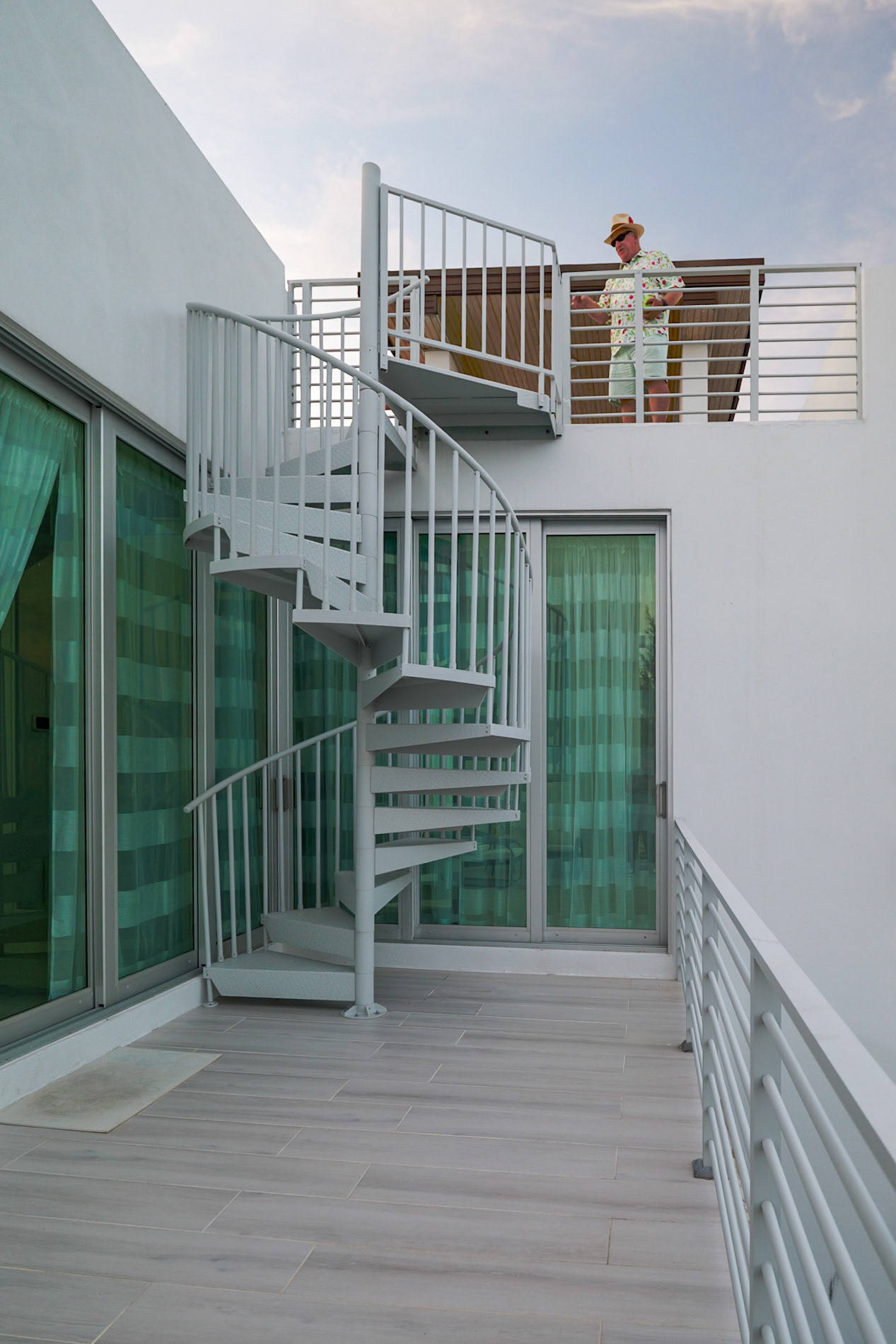© BAQHER STUDIOS 2024 - The Hansen Estate