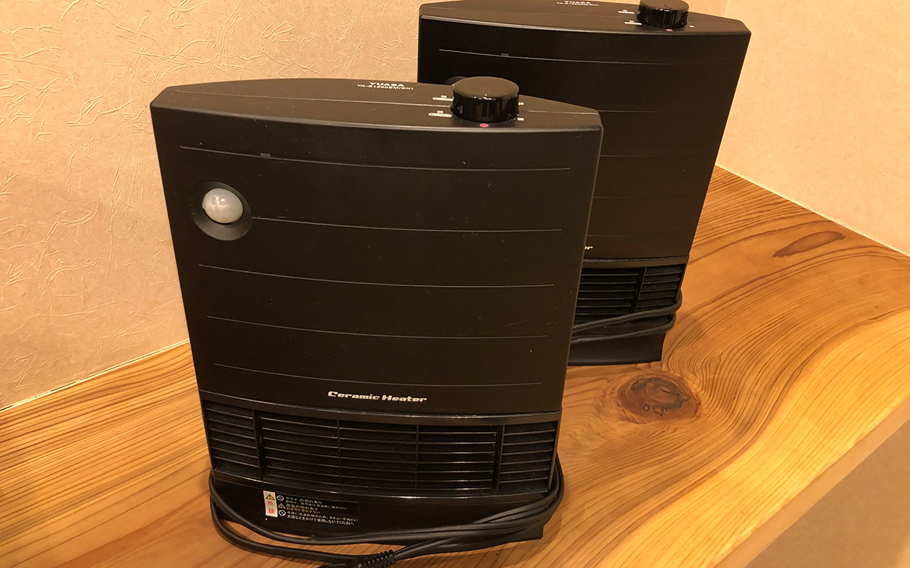 【無料・申込不要】足元ヒーター※夏季は置いてありません