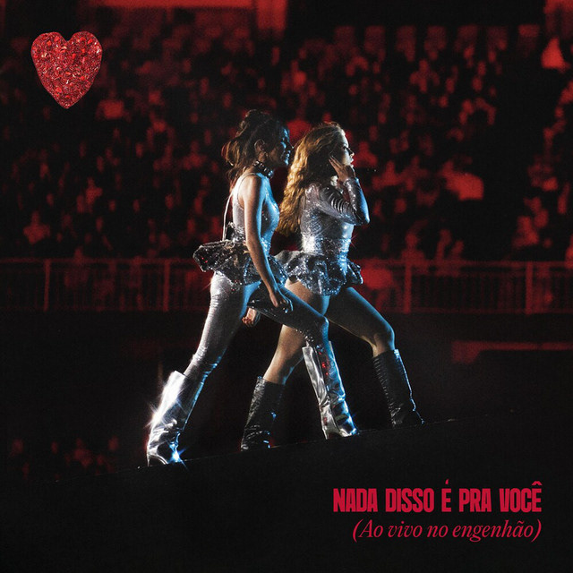 CLARA X SOFIA - NADA DISSO É PRA VOCÊ (AO VIVO) [Fotografia de capa e contracapa]