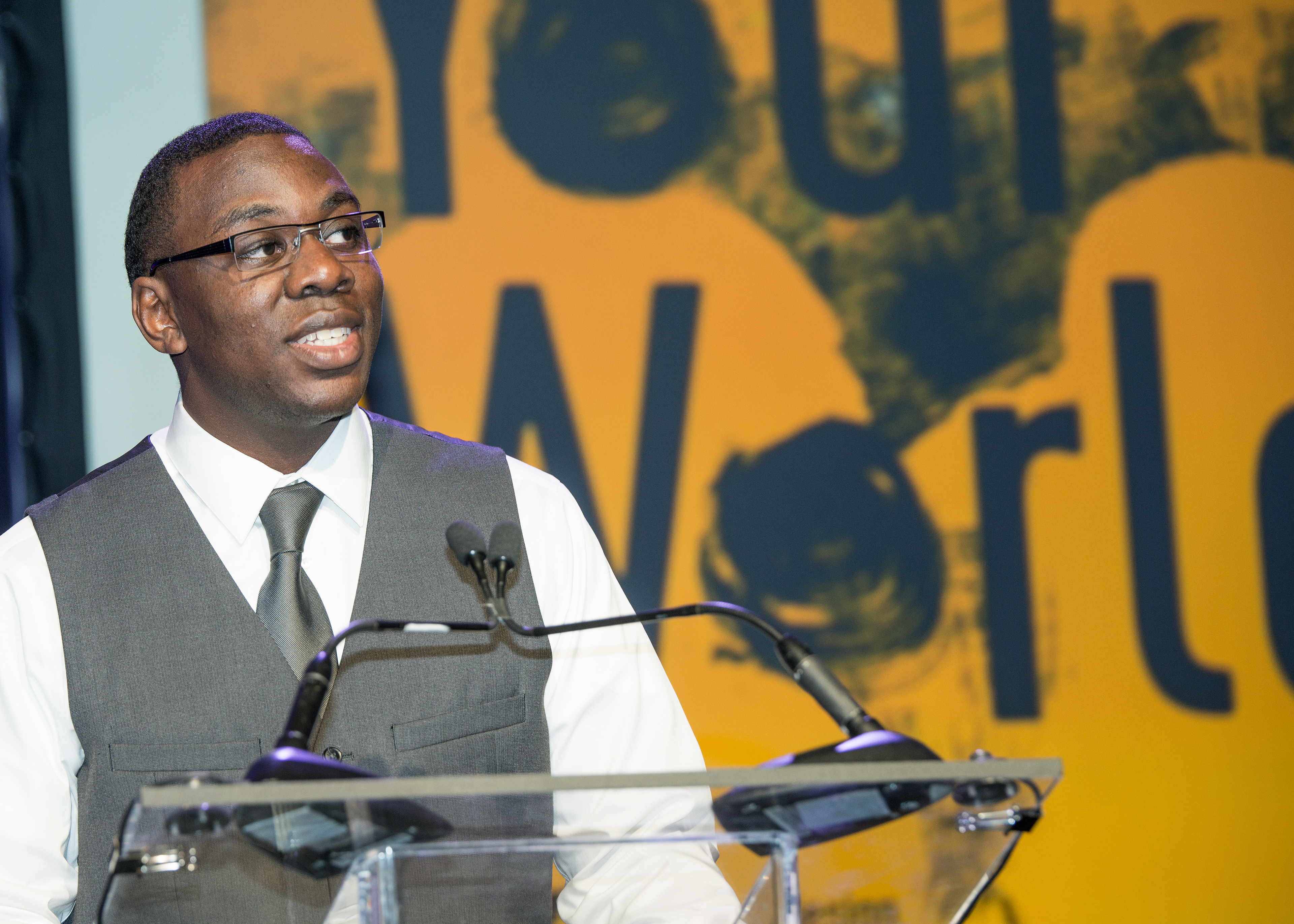 2017: Giving my acceptance speech for the Mosaic Award