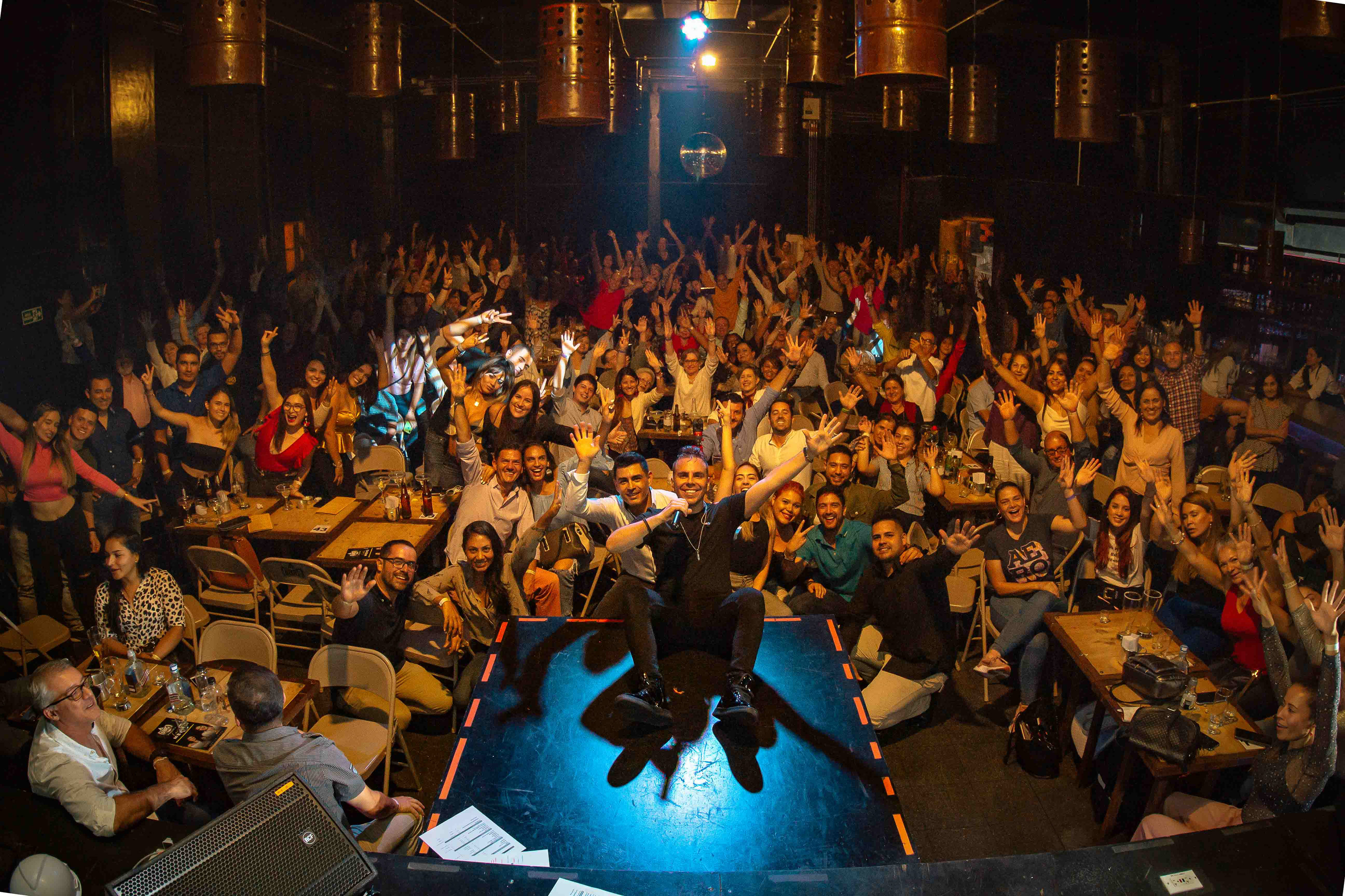 Juan GuFo Acústico con Julián Molina
