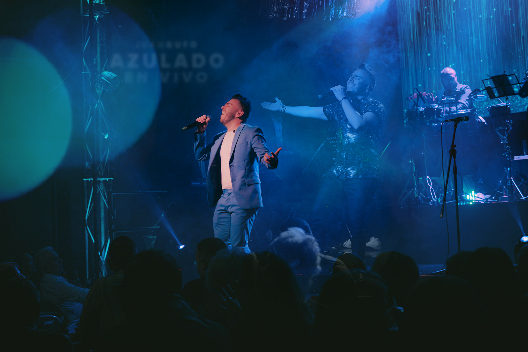 AZULADO 🦉 En Vivo!