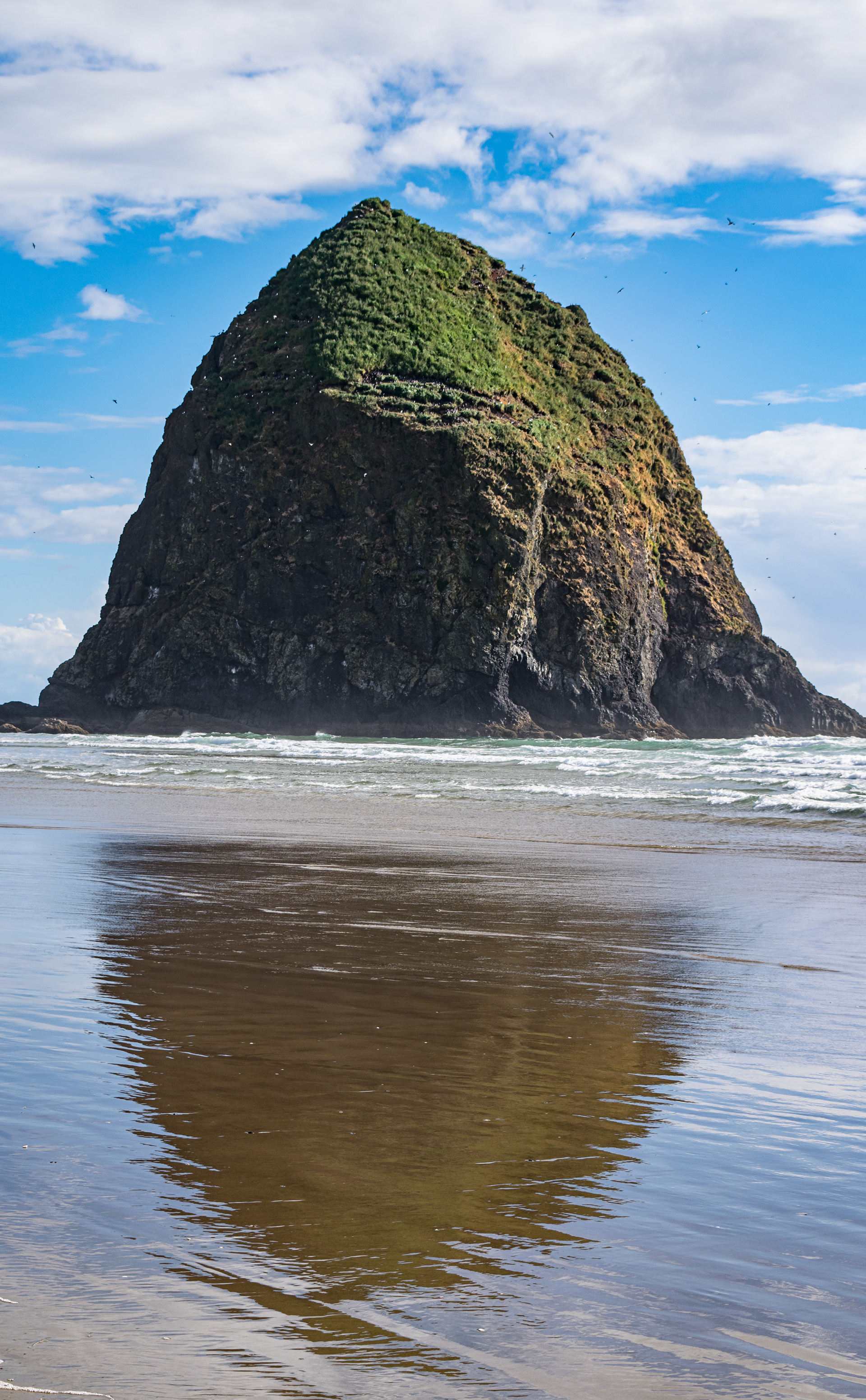 Haystack Rock: Cannon Beach, OR