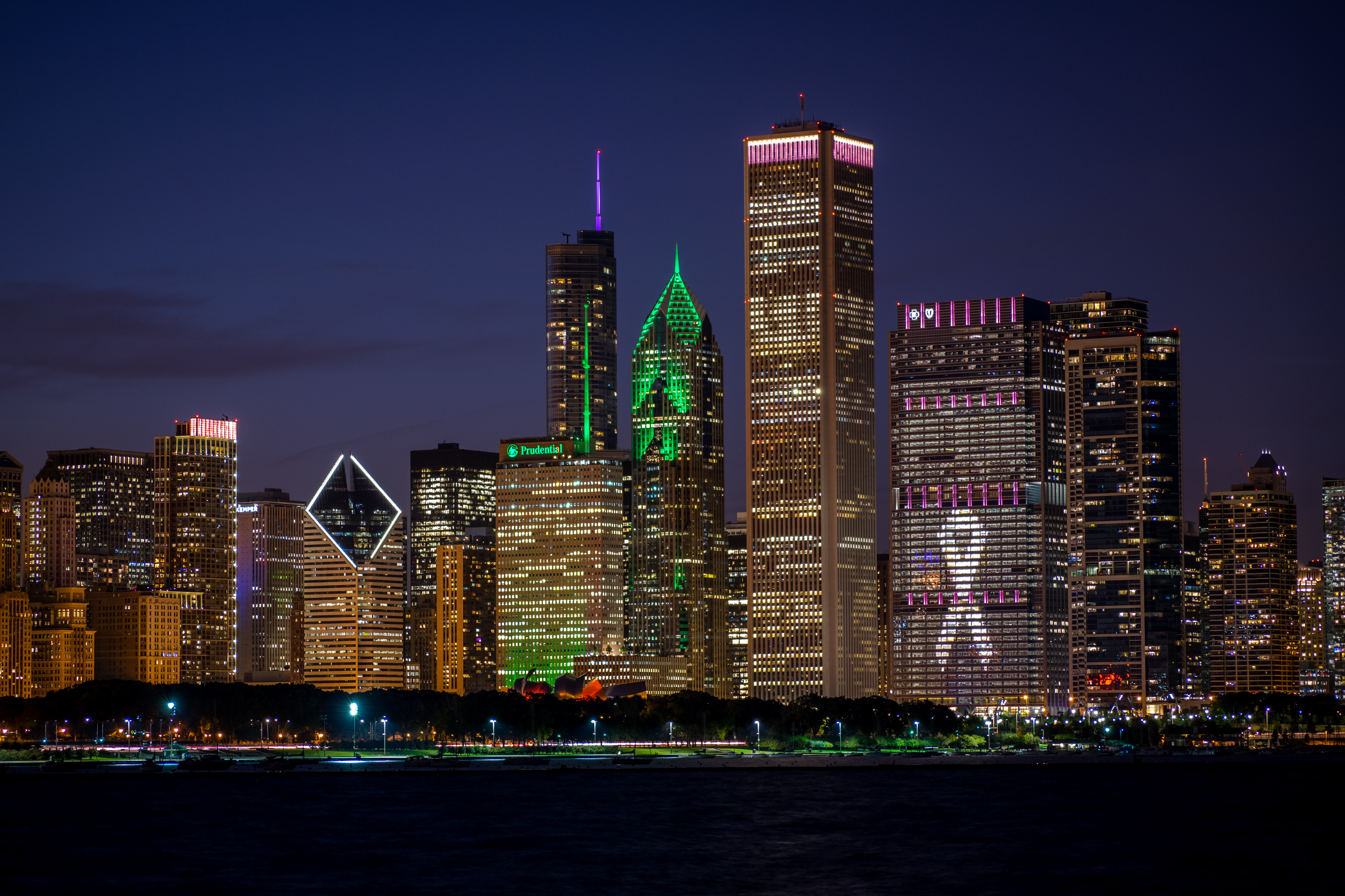 Chicago, IL