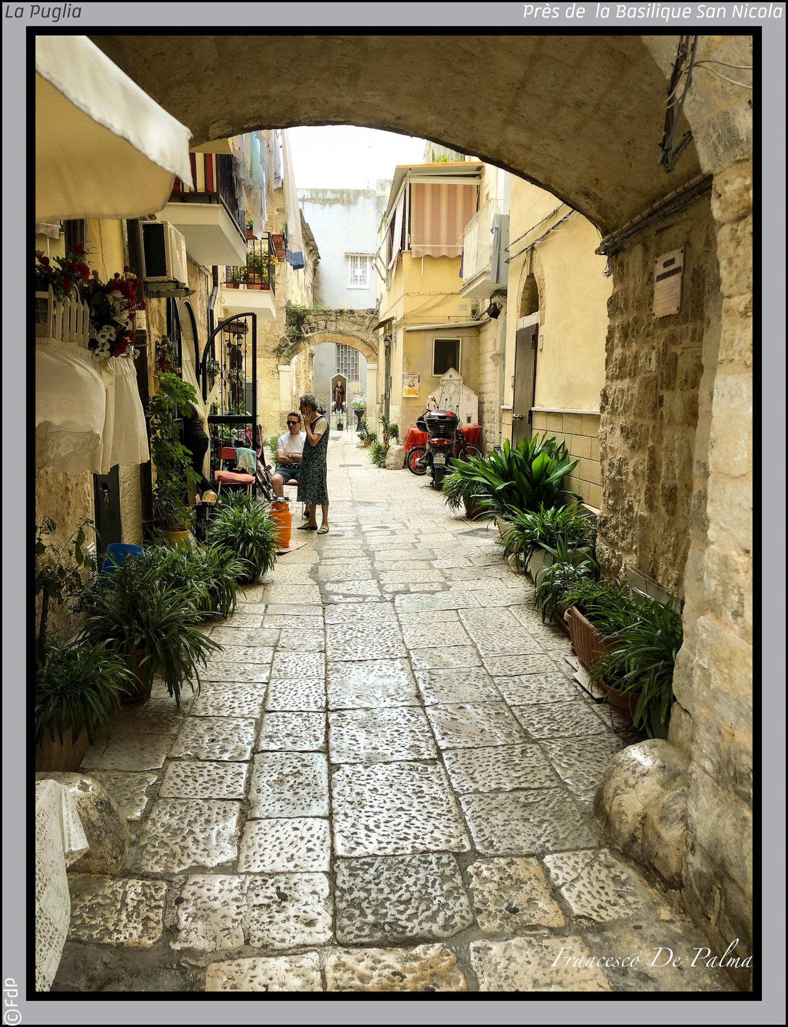 Près de  la Basilique San Nicola
