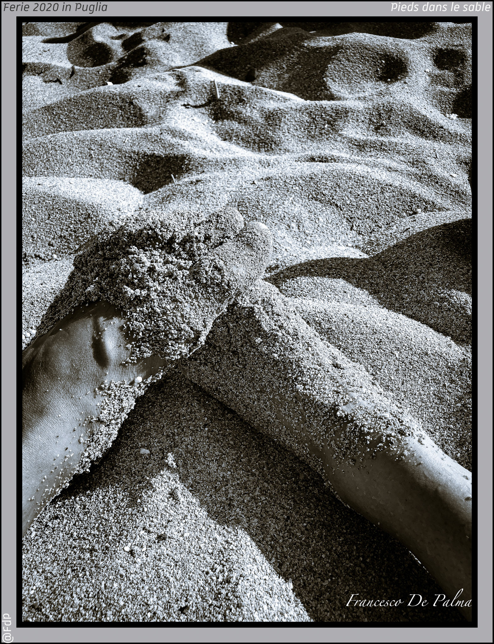Pieds dans le sable