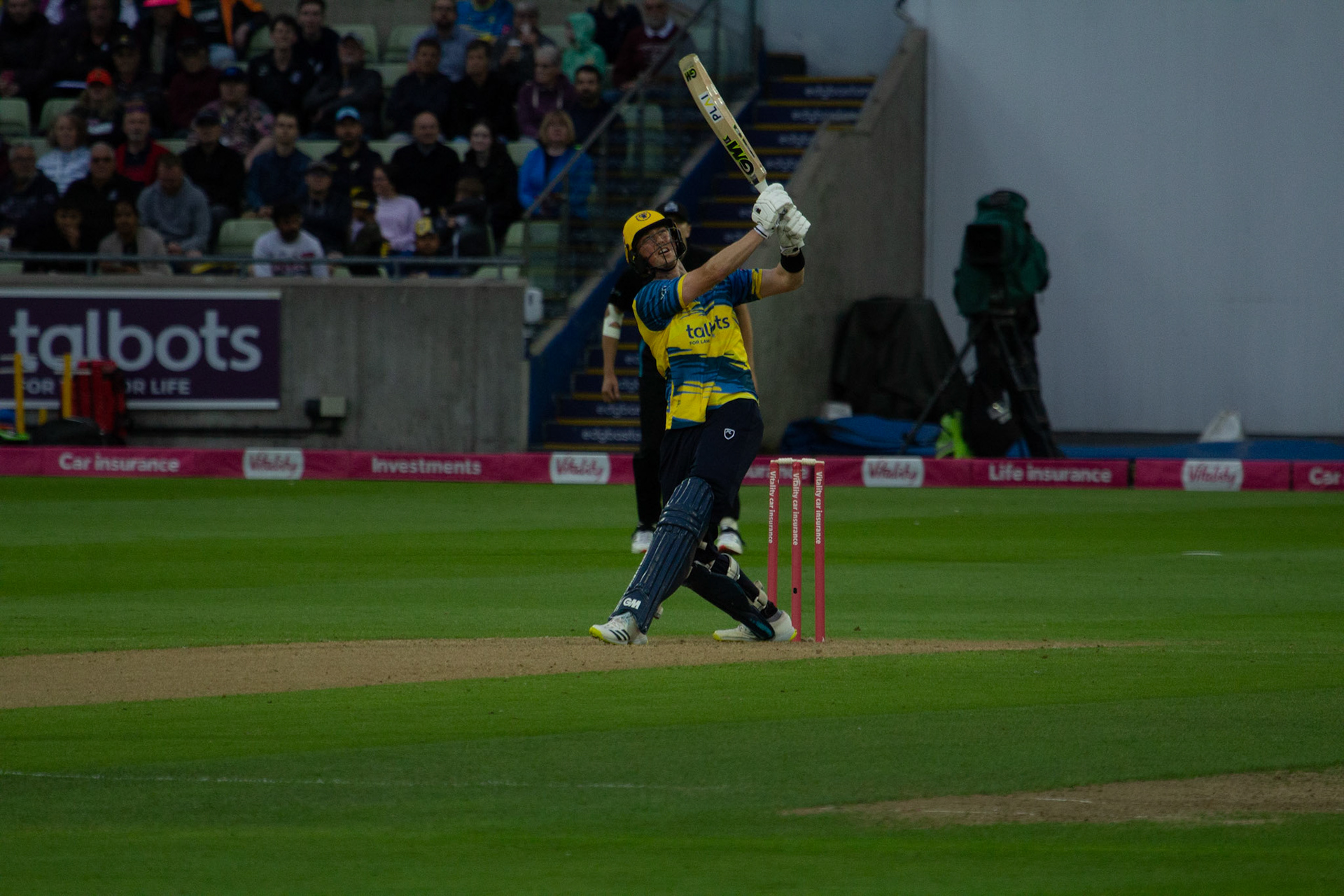 Adam Hose goes big for the 100