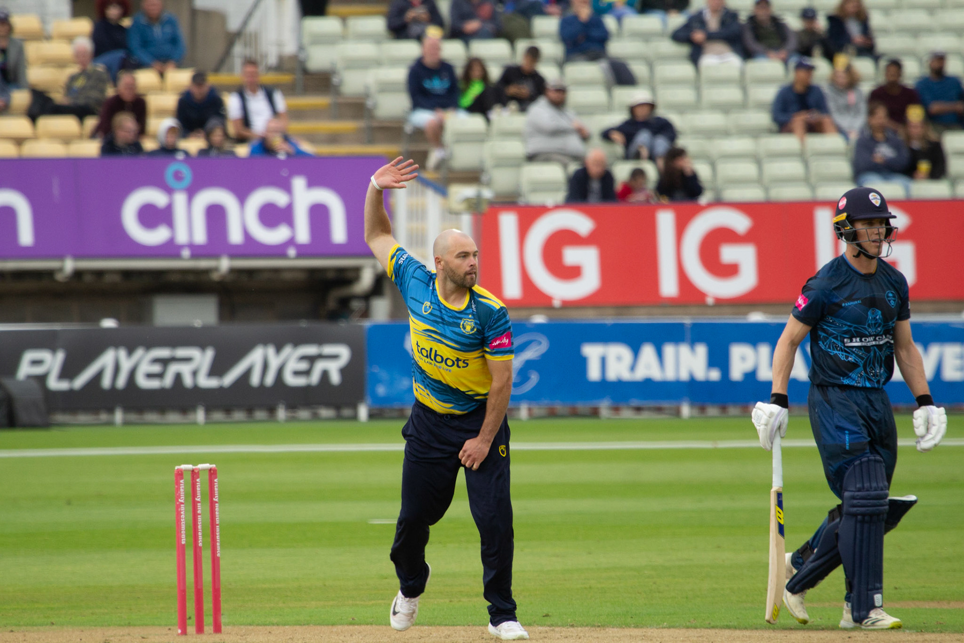 Lintott showing off his variations