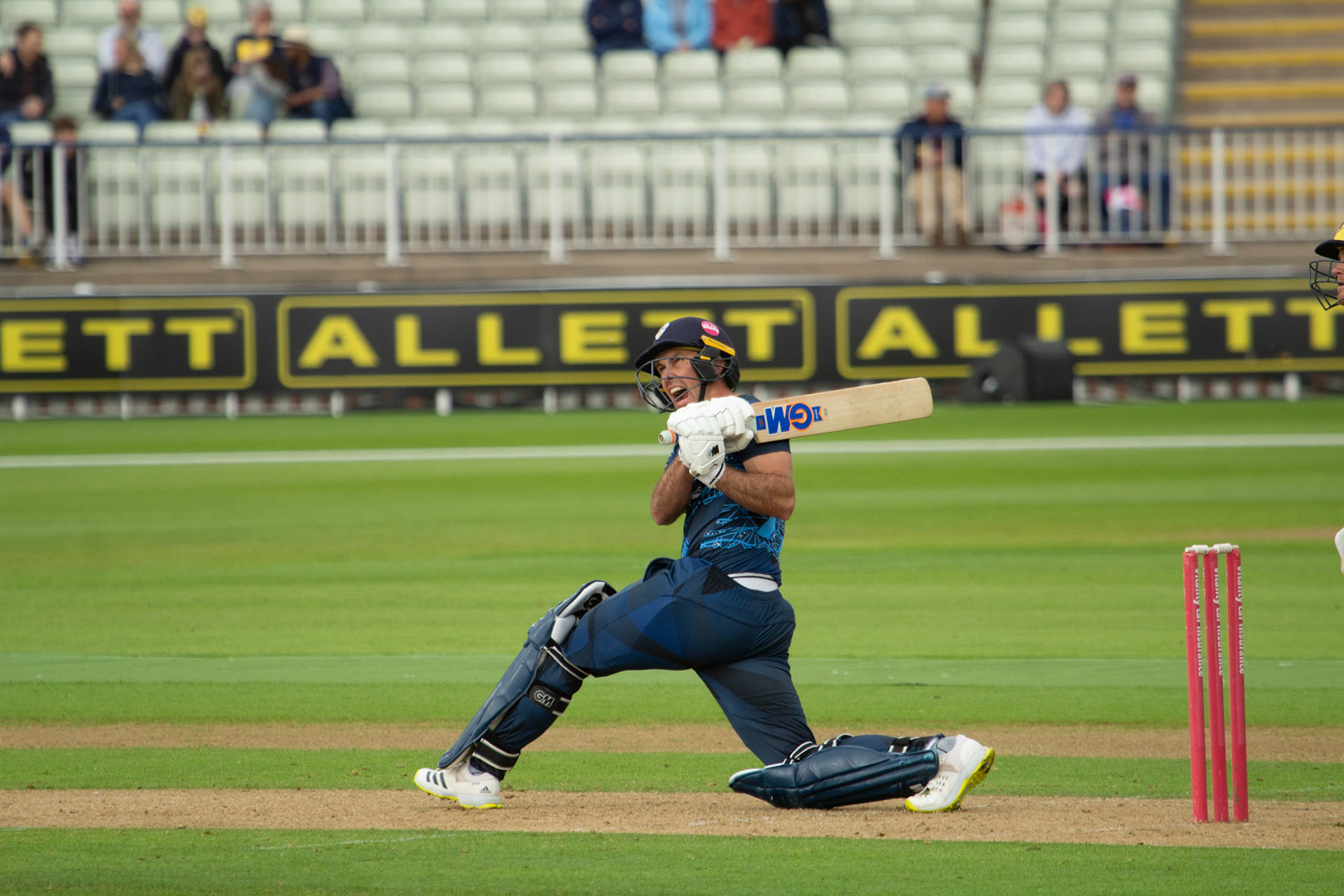 Wayne Madsen slog sweeps successfully