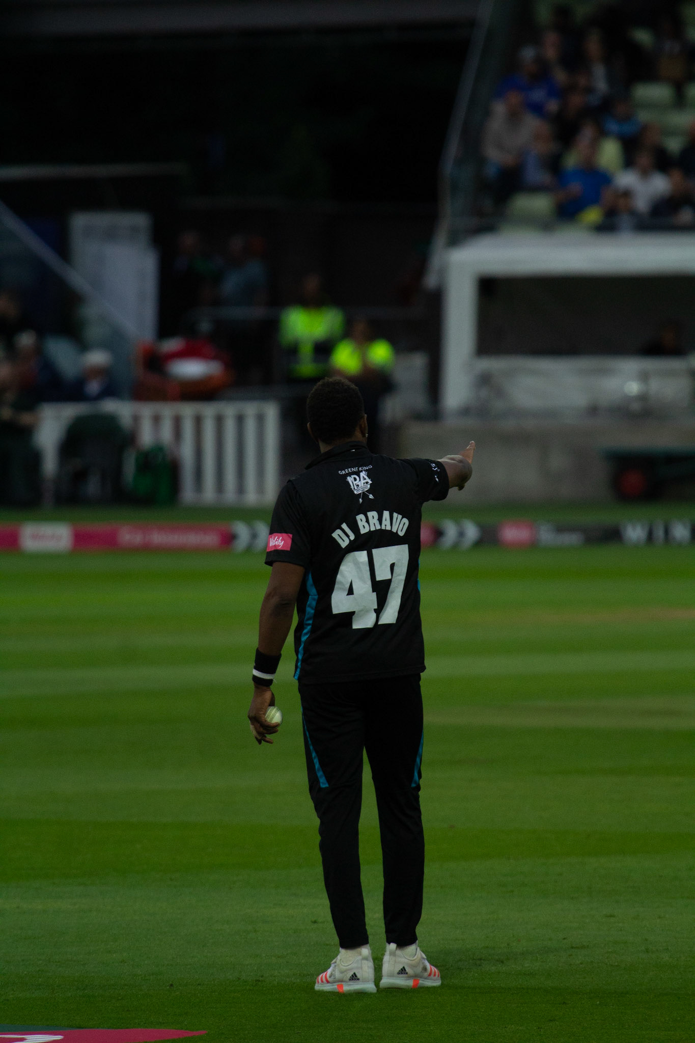 Can you move 2 yards that way?