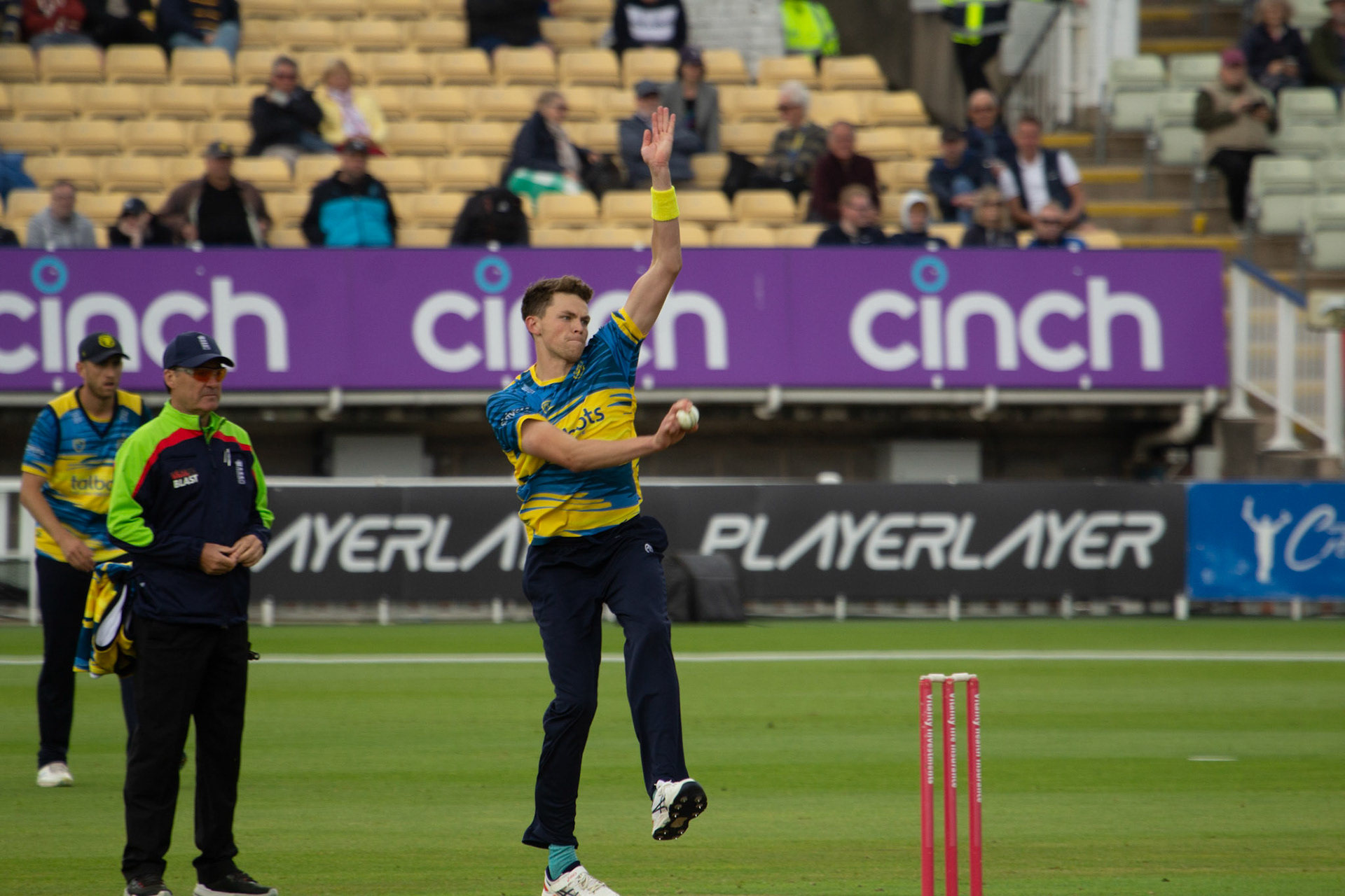 Henry Brookes eyes up the target