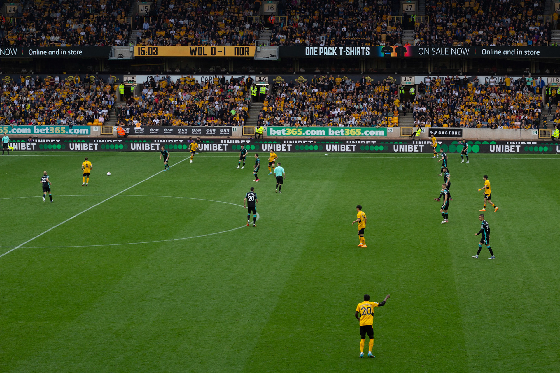 Wolves vs Norwich 21/22