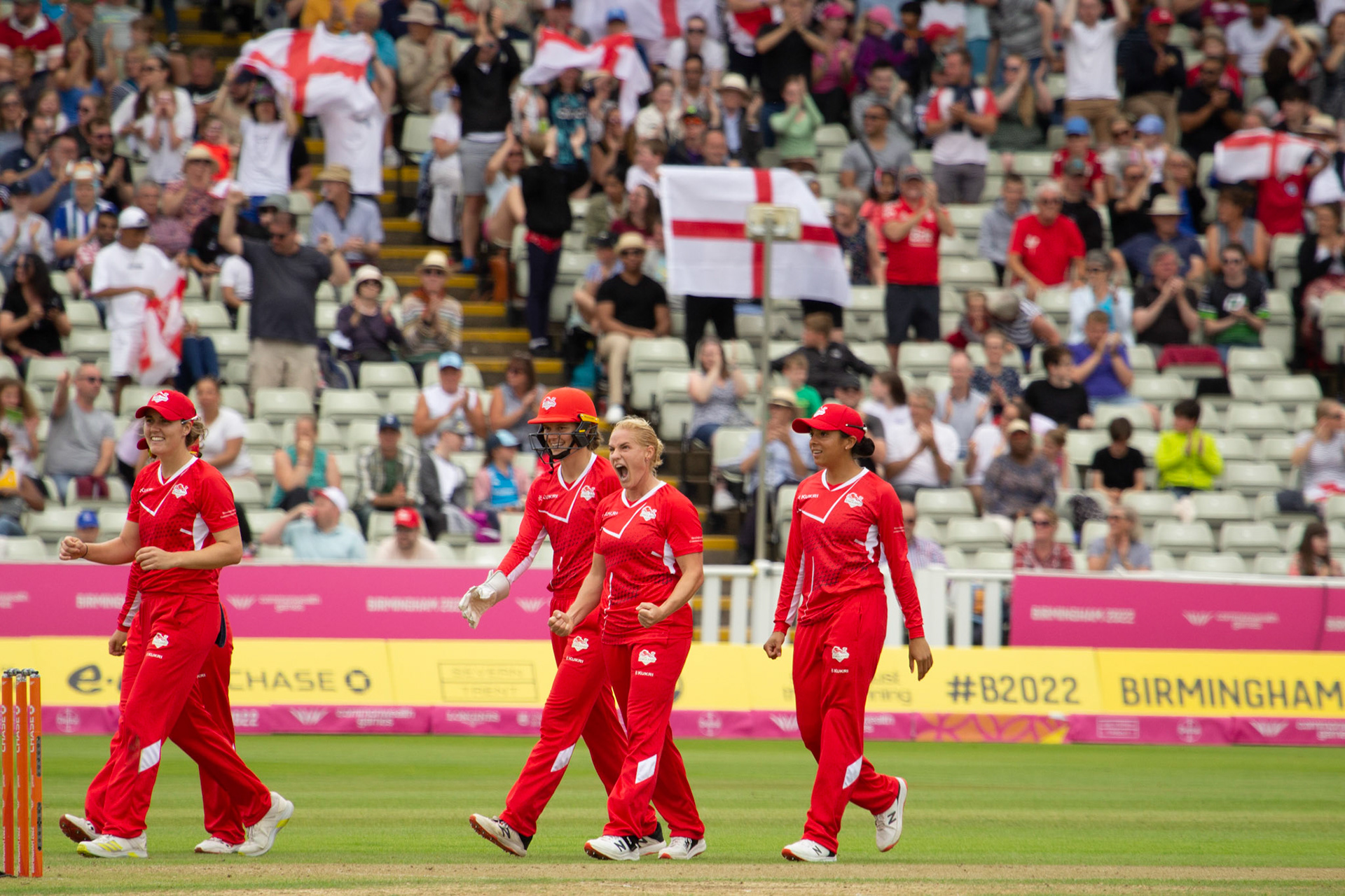 Katherine Brunt celebrates taking a wicket vs SA