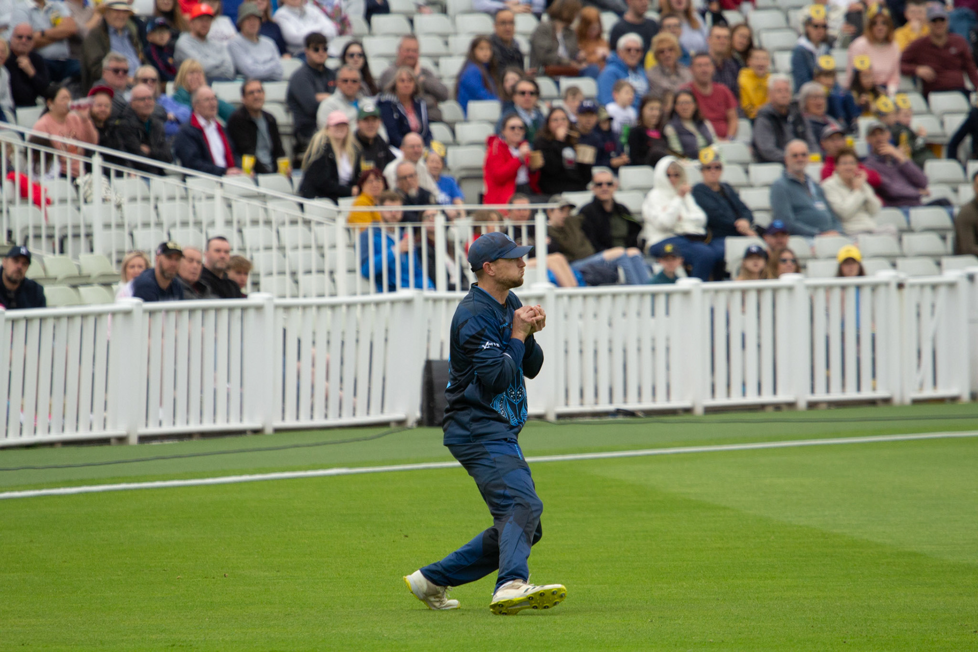 Mattie McKiernan takes the catch