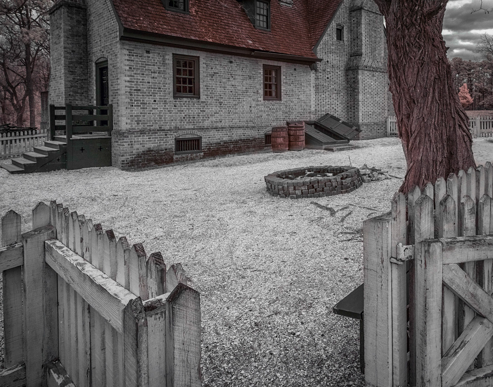 Old Williamsburg building